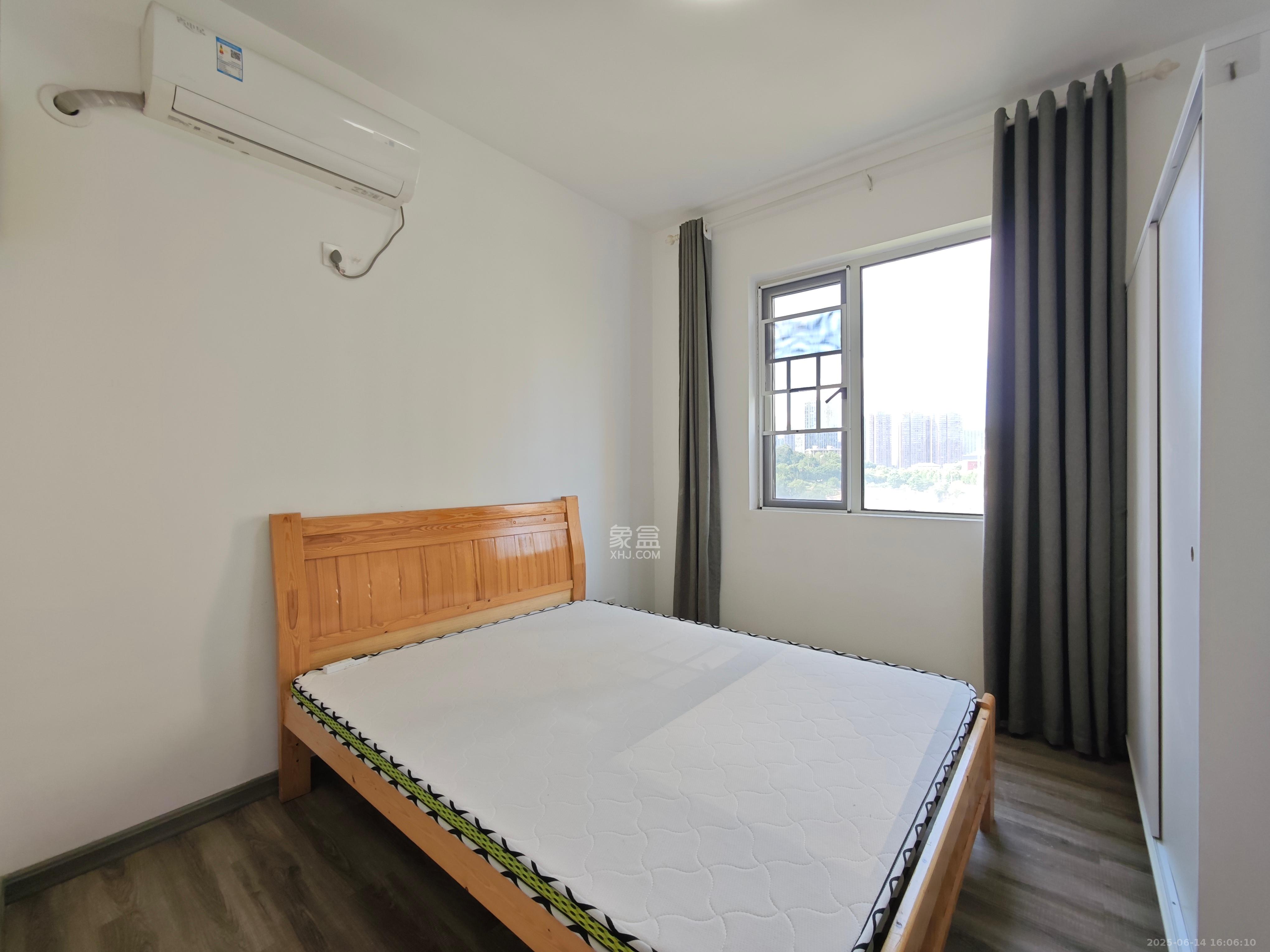 五矿万境水岸五期(五矿万境水岸文苑) 3室2厅2卫 2800.0元/月 五矿万境水岸五期(五矿万境水岸文苑) 3室2厅2卫 2800.0元/月室内图