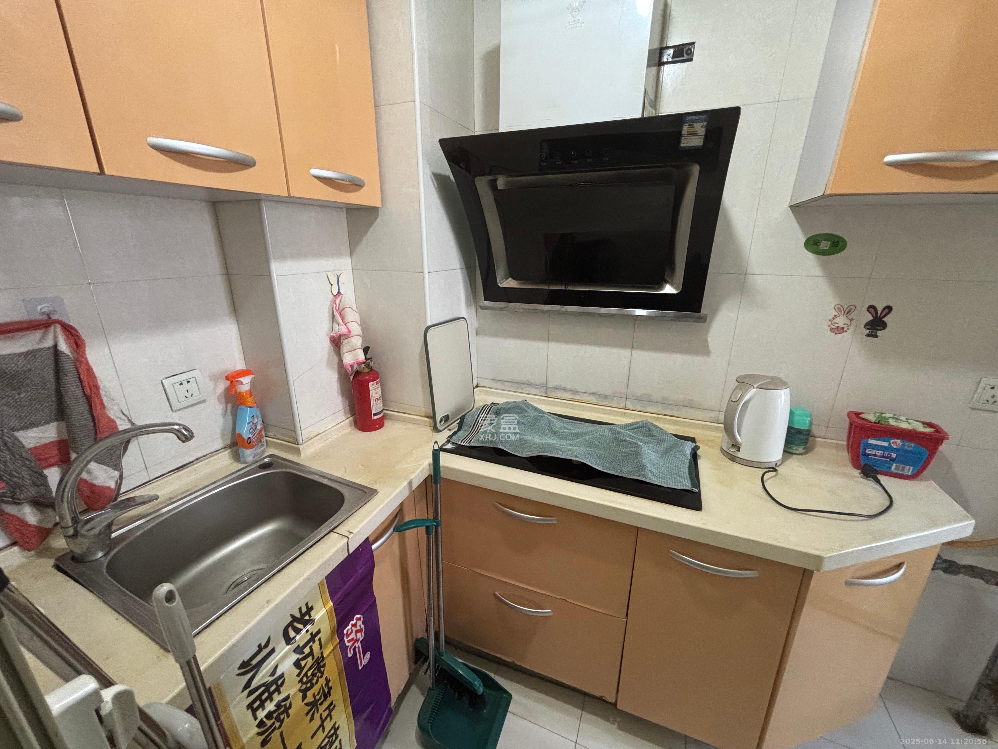 白沙晶城 1室1厅1卫 2000.0元/月 白沙晶城 1室1厅1卫 2000.0元/月室内图