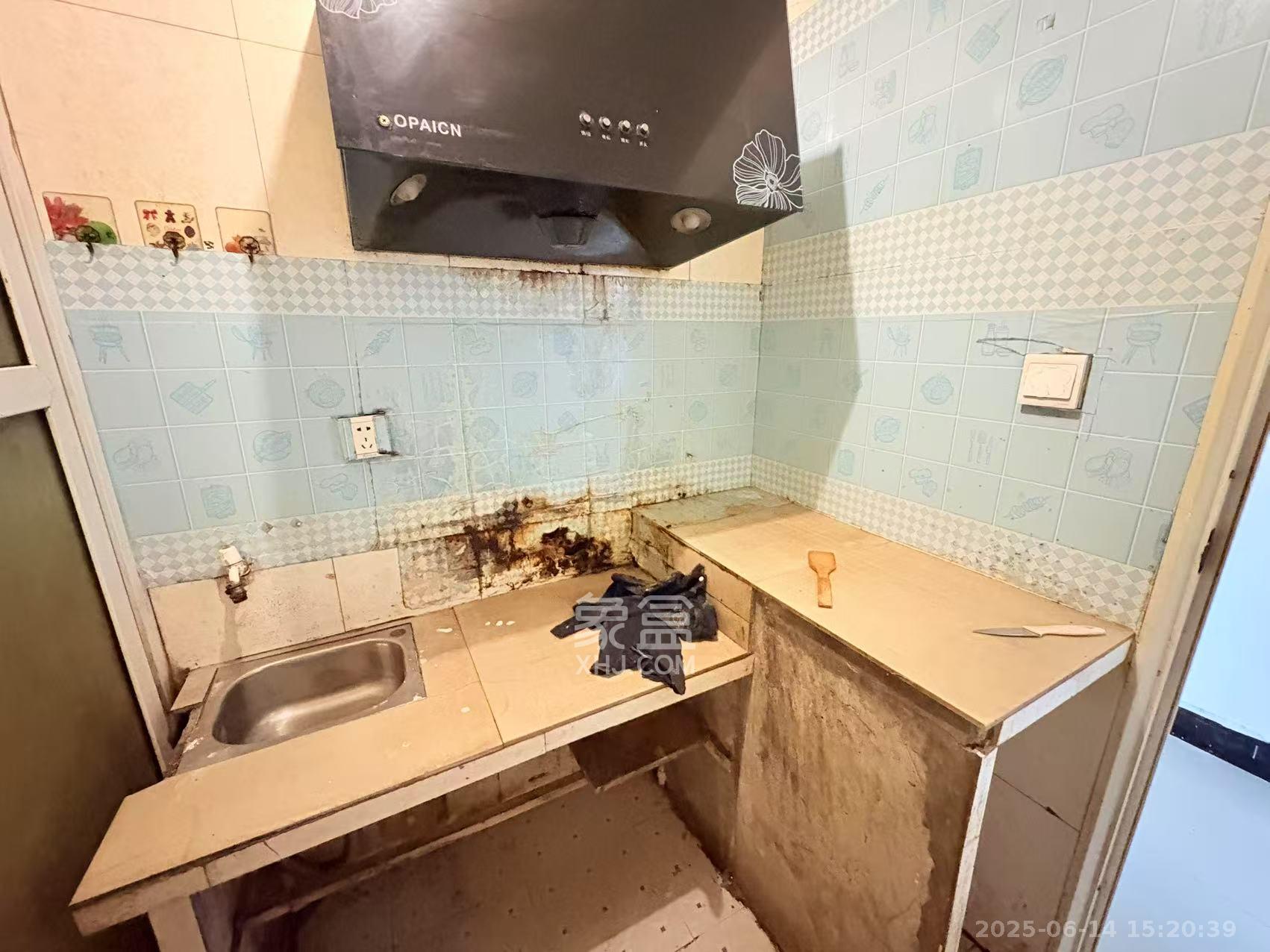 星沙国际物流园/泉星社区 2室1厅1卫 600.0元/月 星沙国际物流园/泉星社区 2室1厅1卫 600.0元/月室内图