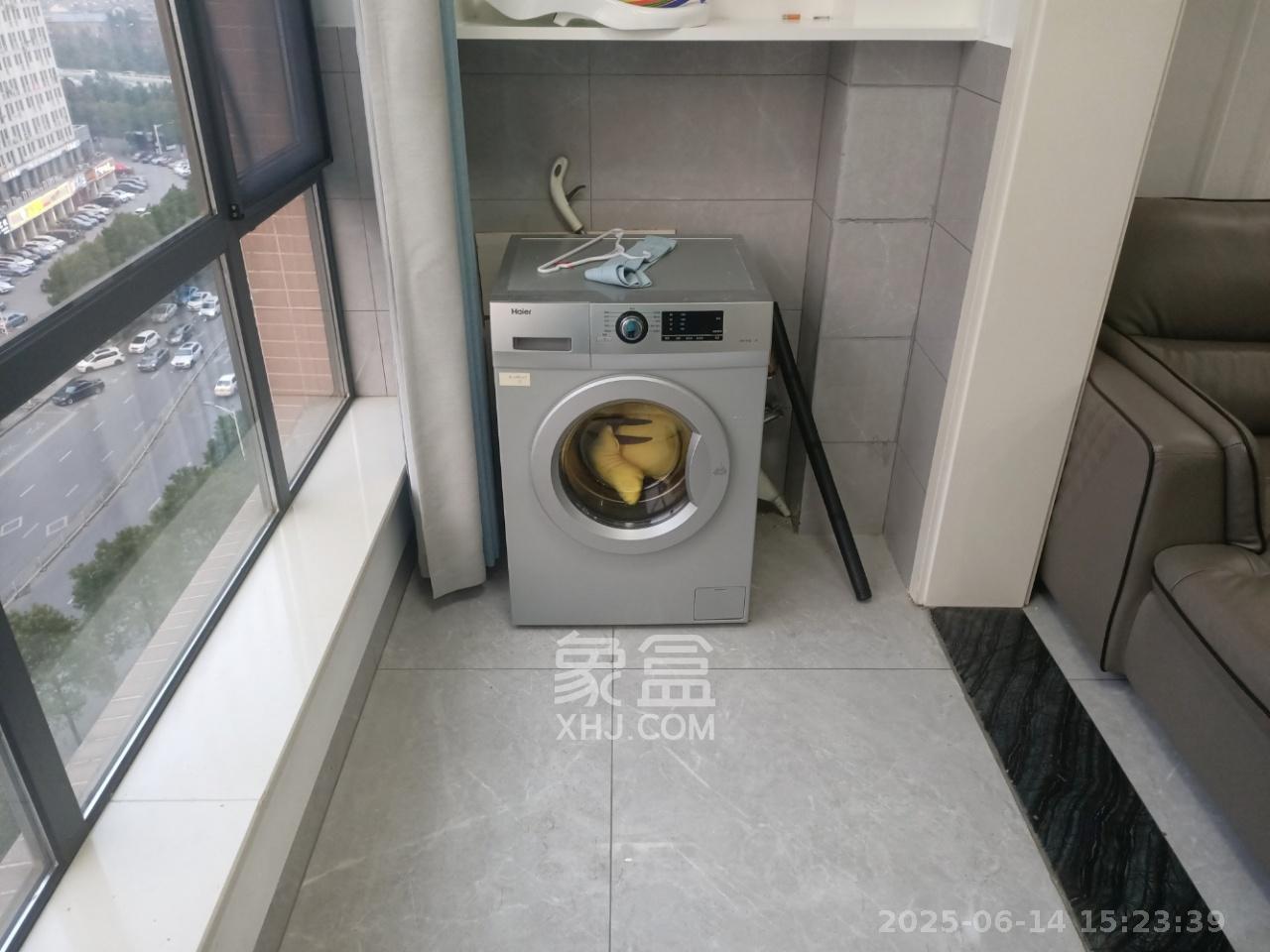 盛世耀凯  3室2厅1卫   2600.00元/月室内图