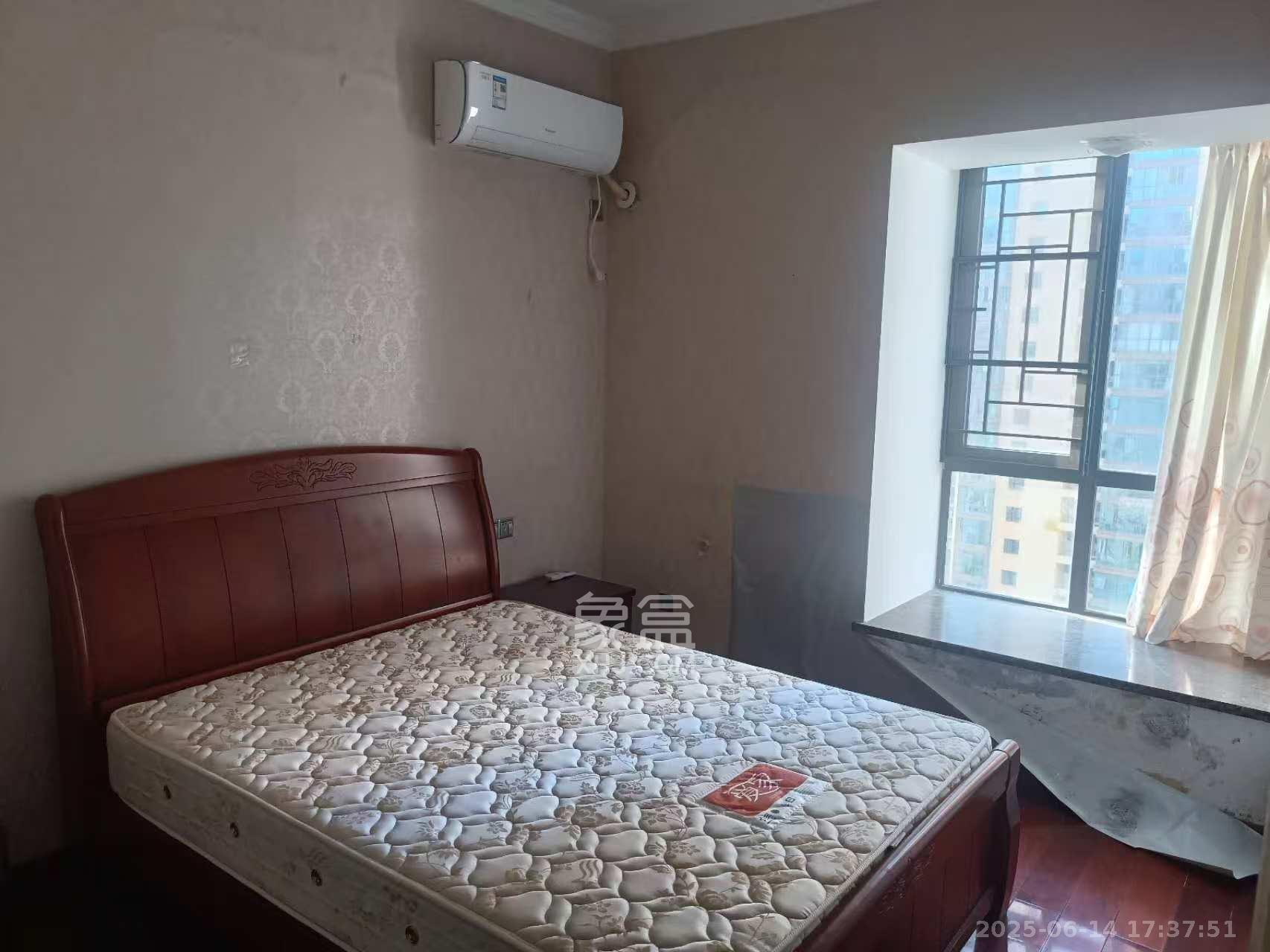 茂华国际湘 4室2厅2卫 3800.0元/月 茂华国际湘 4室2厅2卫 3800.0元/月室内图