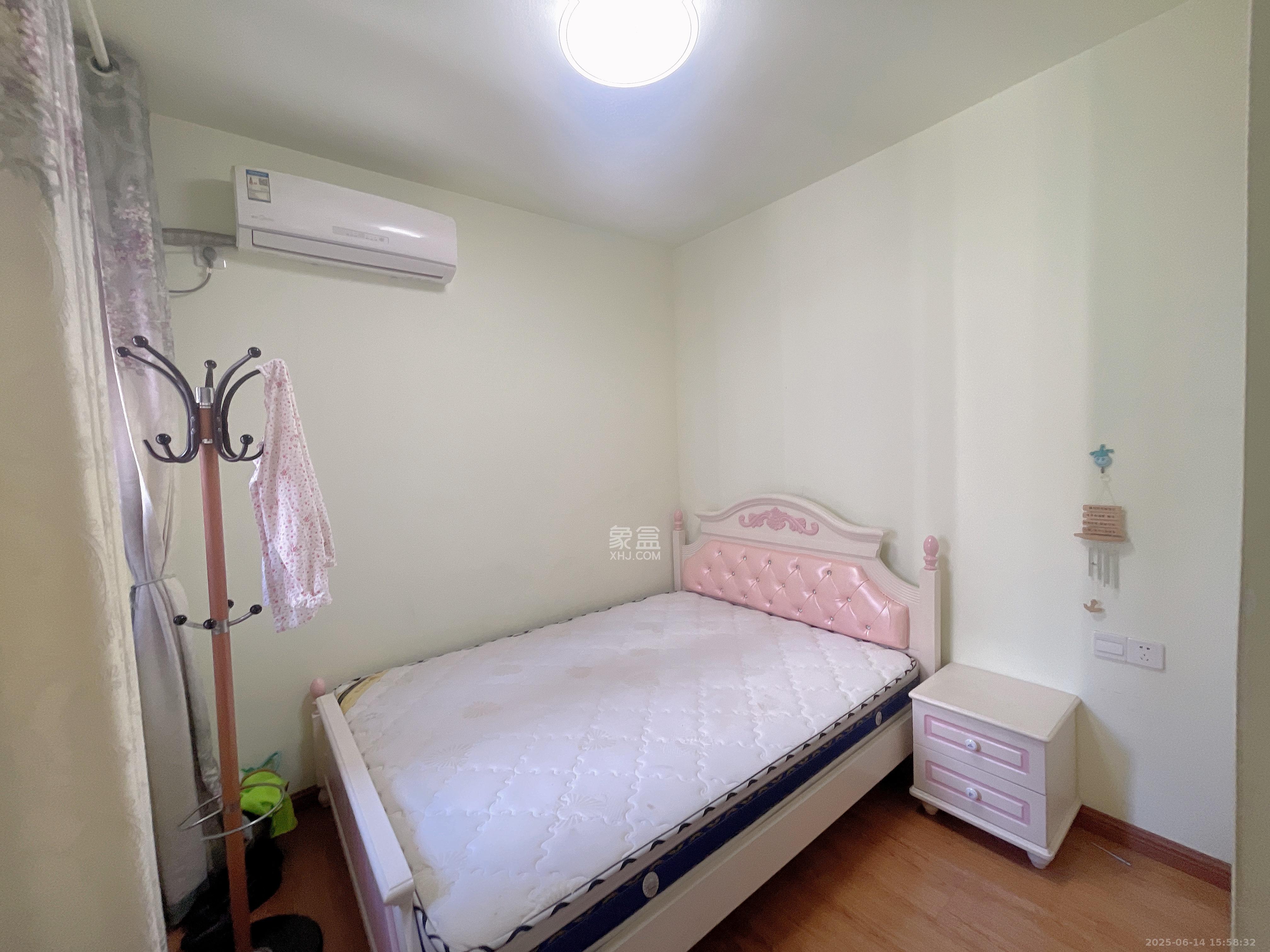 梅溪鑫苑名家  3室2厅1卫   2600.00元/月室内图