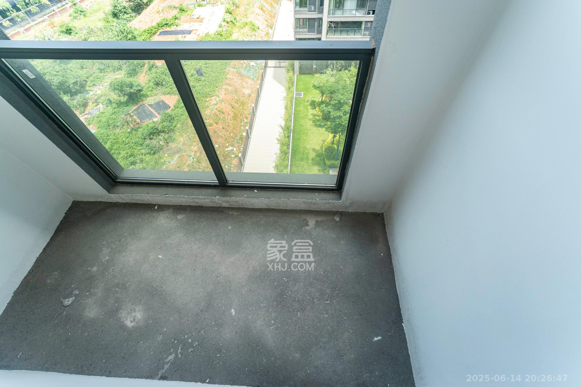 粤吉汇玺 4室2厅1卫 115.0万 粤吉汇玺 4室2厅1卫 115.0万阳台