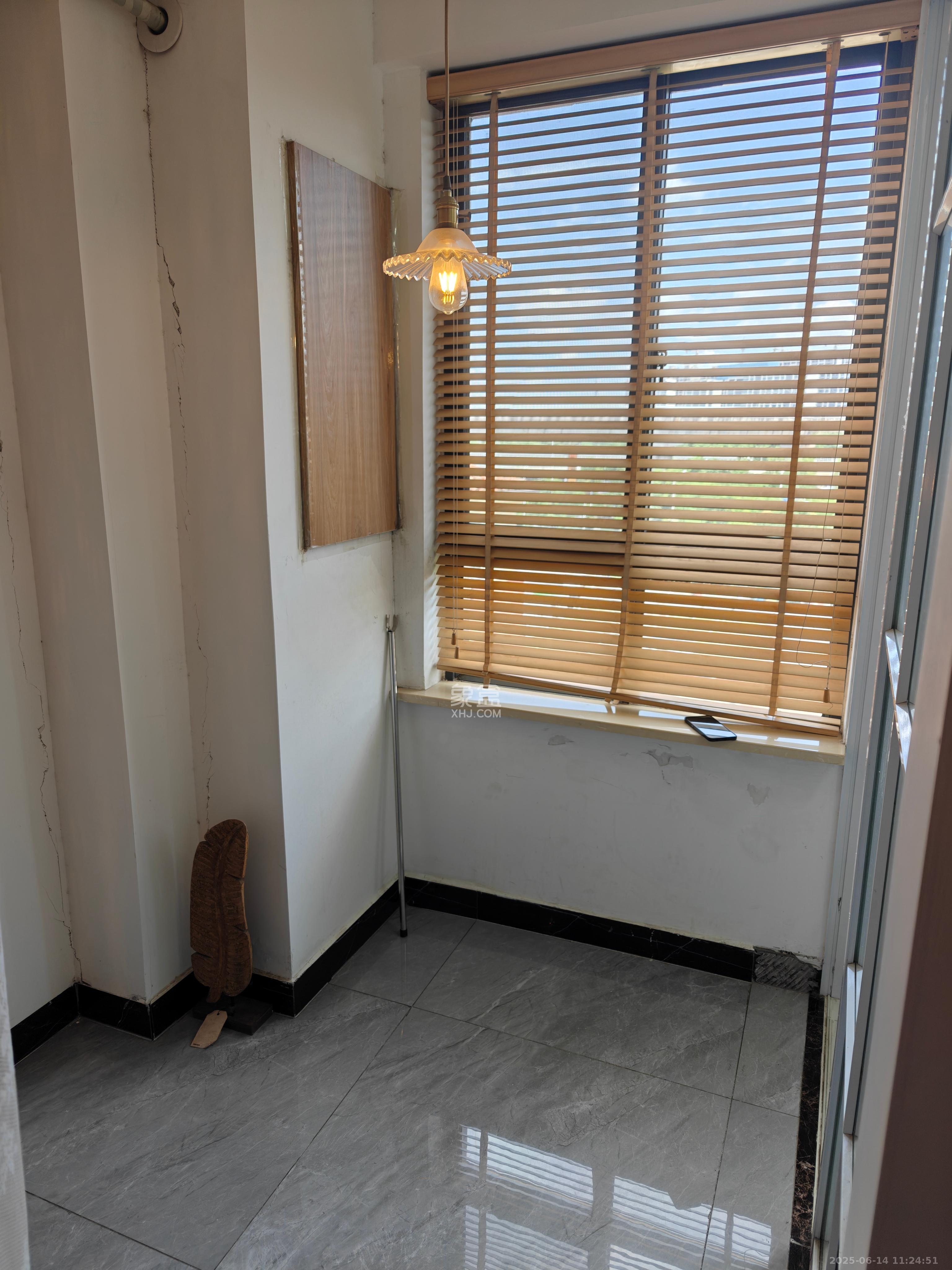 中信凯旋蓝岸（中信新城三期）  1室1厅1卫    1500.0元/月室内图