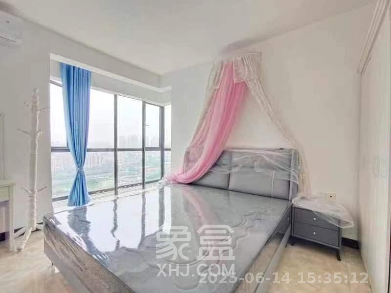 融科东南海  3室2厅1卫    2500.0元/月室内图
