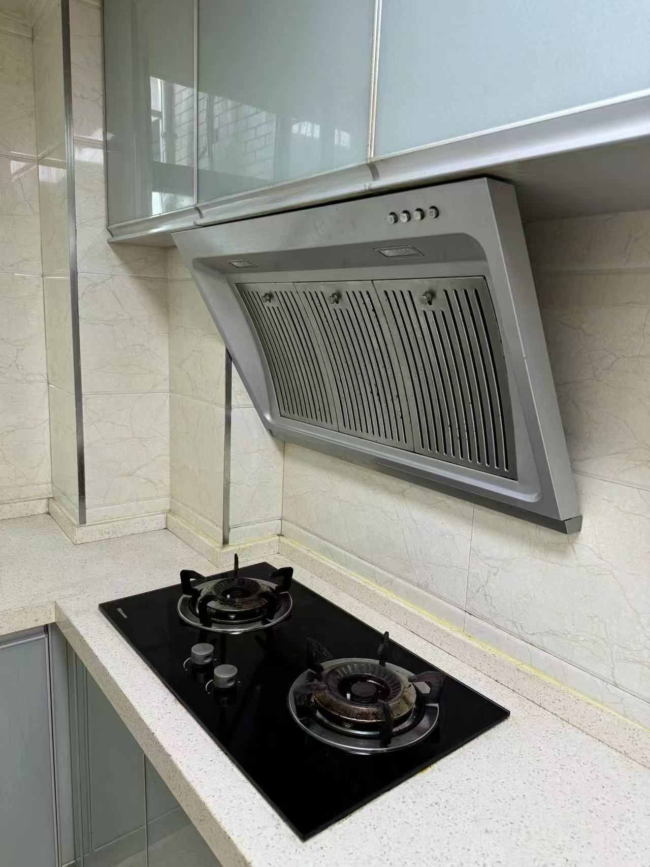 鹏利广场 1室1厅1卫 1400.0元/月 鹏利广场 1室1厅1卫 1400.0元/月室内图