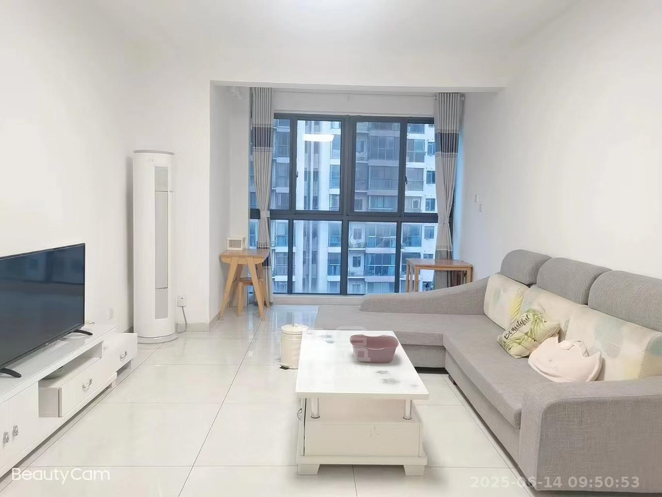 庐山春天早安华晨 2室2厅1卫 1700.0元/月 庐山春天早安华晨 2室2厅1卫 1700.0元/月户型图