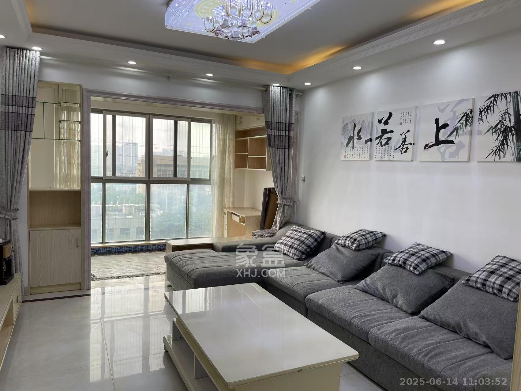 潇湘奥林匹克花园  3室2厅1卫    2700.0元/月