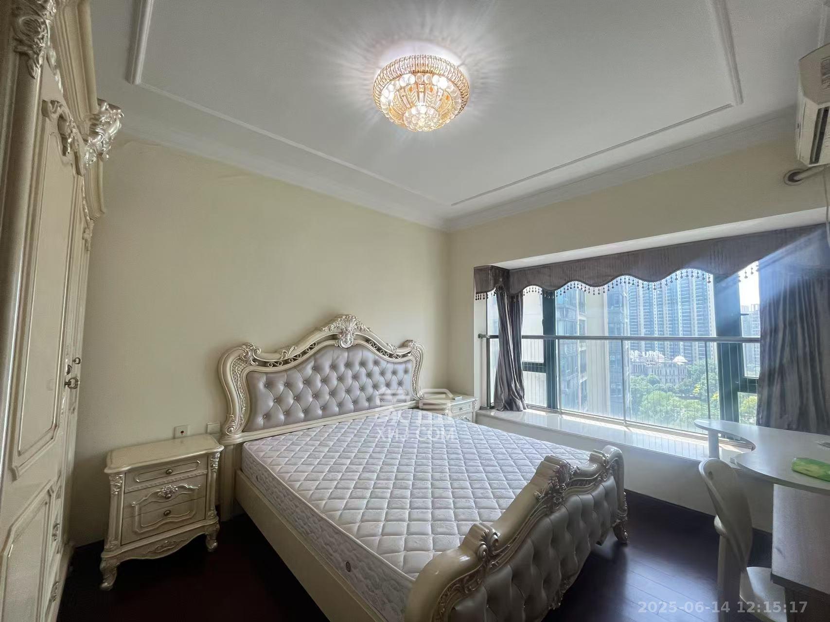 恒大雅苑 2室2厅1卫 2200.0元/月 恒大雅苑 2室2厅1卫 2200.0元/月室内图