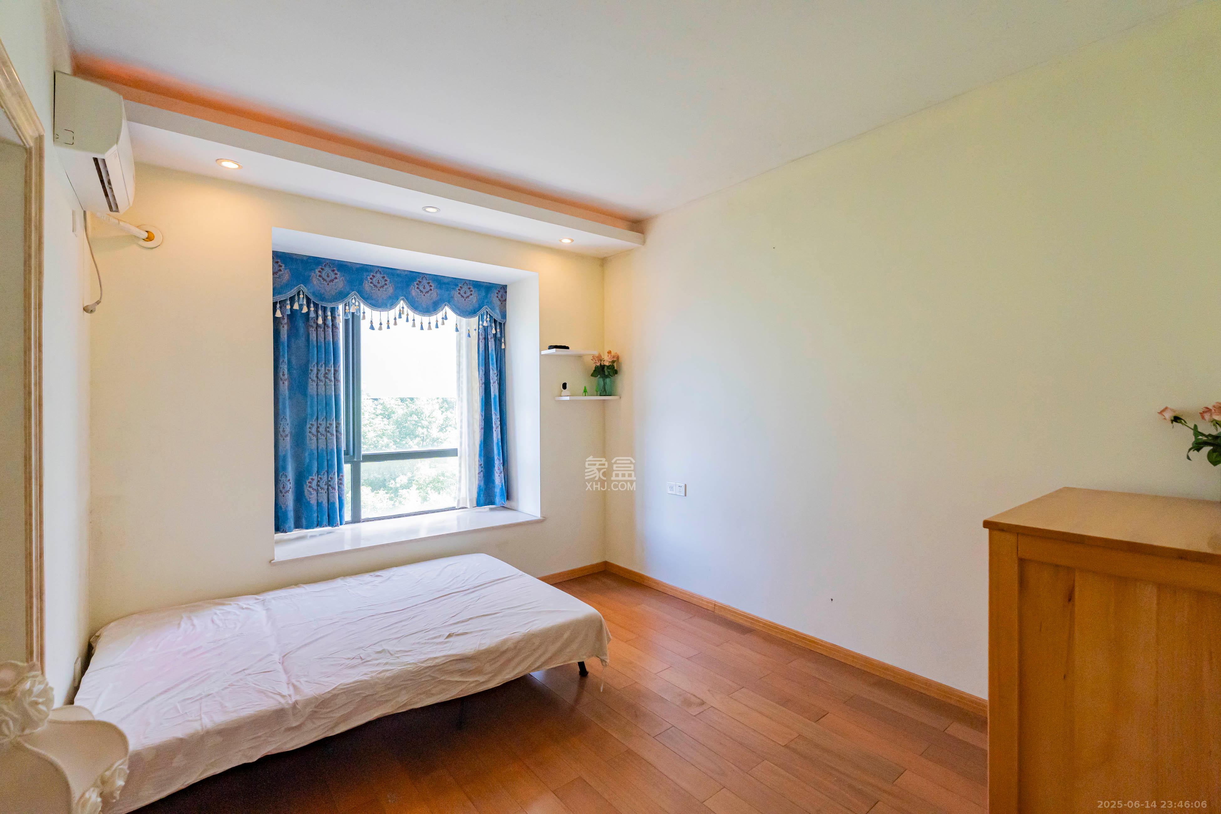 归心苑  3室2厅2卫    118.6万 归心苑  3室2厅2卫    118.6万卧室