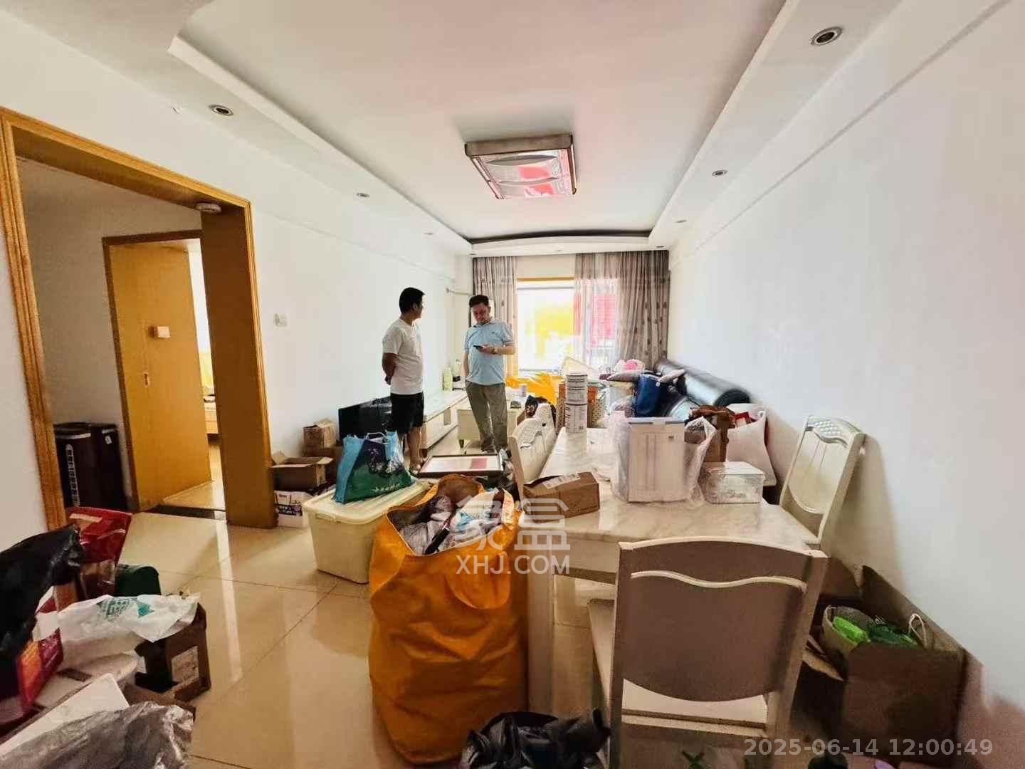 西罗亚大厦  3室1厅1卫    5000.0元/月 西罗亚大厦  3室1厅1卫    5000.0元/月