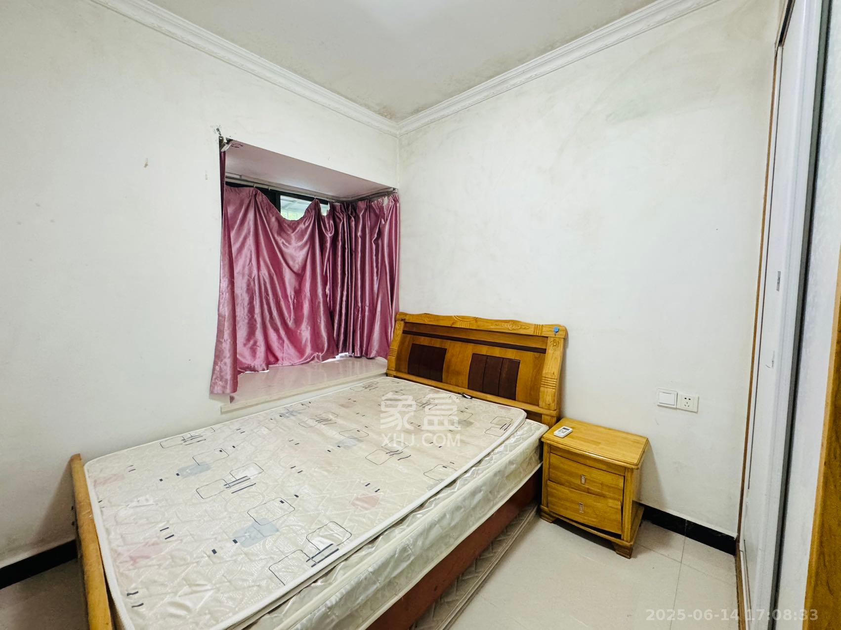 茶山馨苑  2室1厅1卫    2300.0元/月 茶山馨苑  2室1厅1卫    2300.0元/月室内图