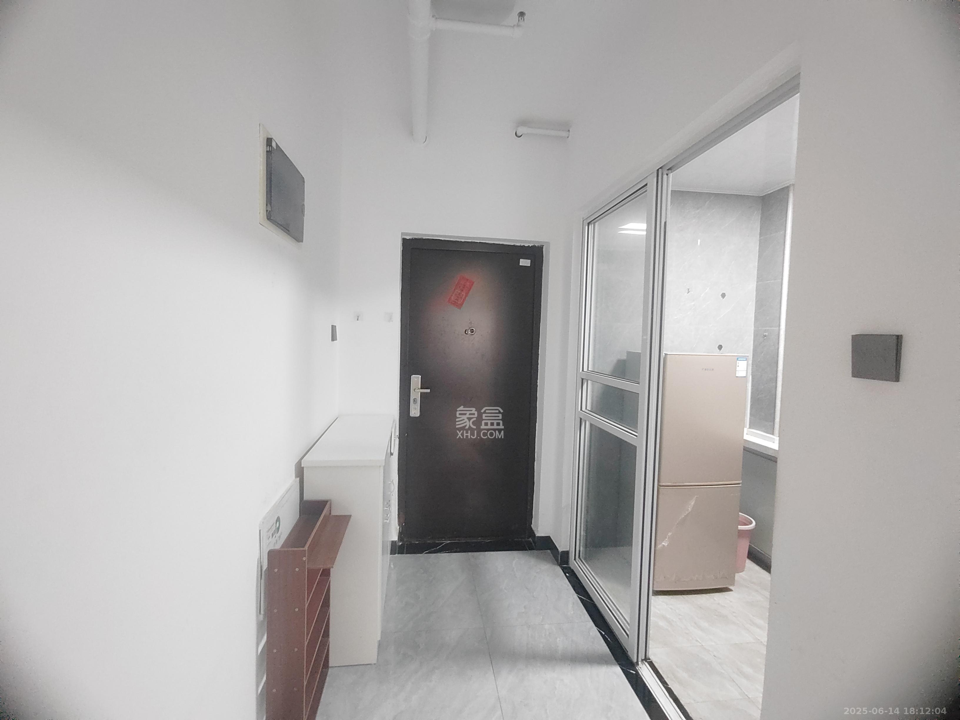 保利天禧D区 3室2厅1卫 3000.0元/月 保利天禧D区 3室2厅1卫 3000.0元/月室内图