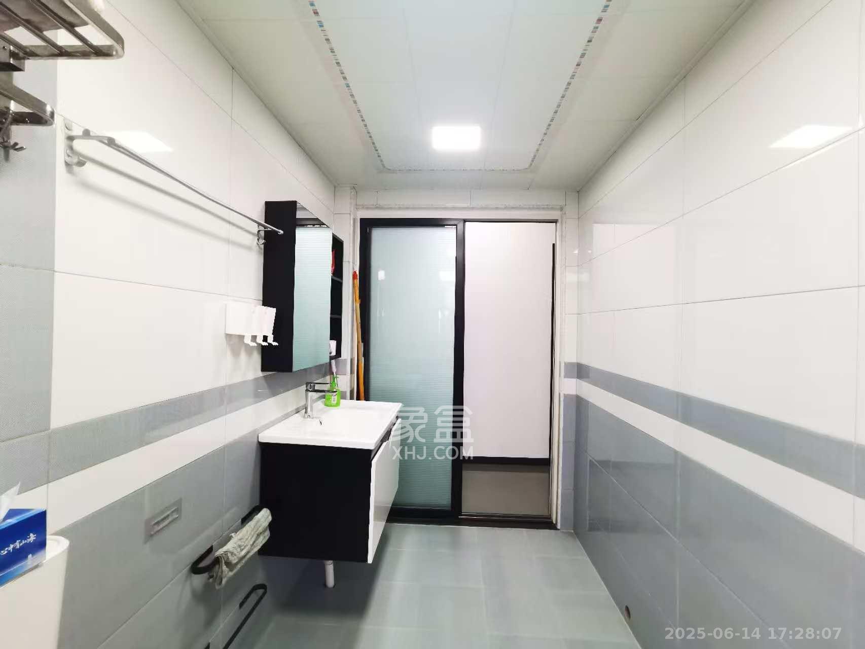 江山帝景雅典  4室2厅2卫    3900.0元/月 江山帝景雅典  4室2厅2卫    3900.0元/月室内图