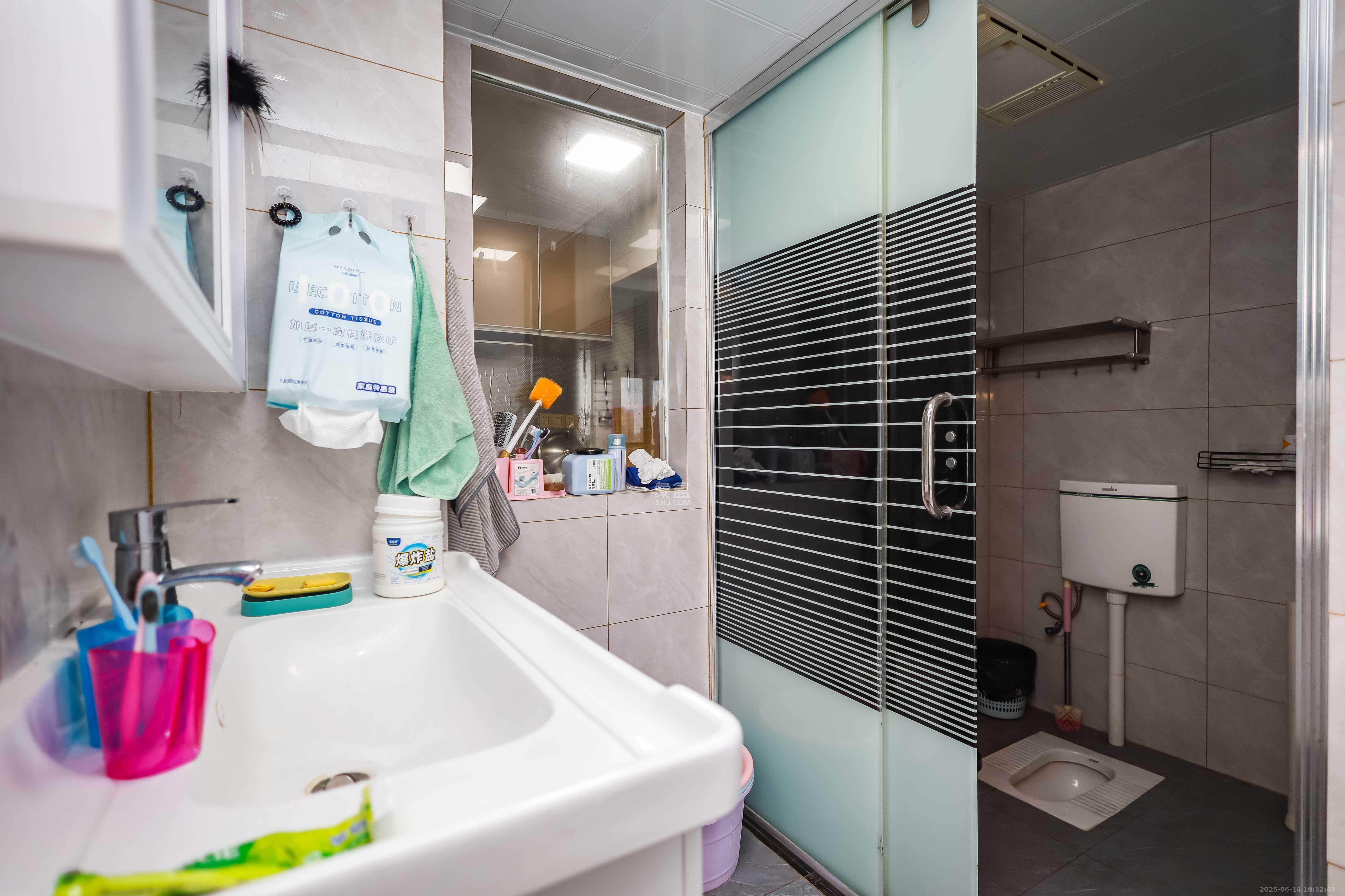 奥克斯缔壹城 3室2厅2卫 104.0万 奥克斯缔壹城 3室2厅2卫 104.0万卫生间