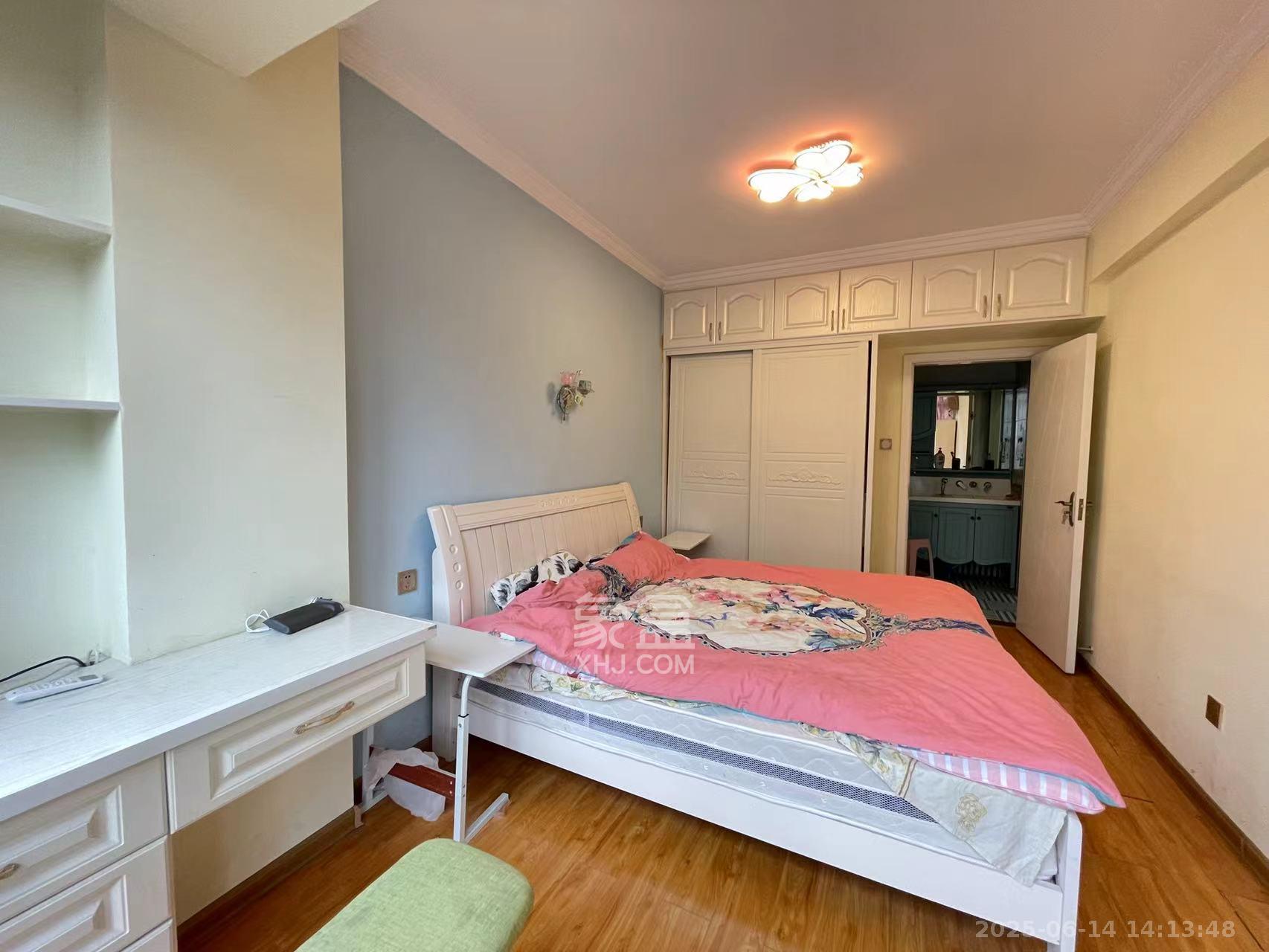 达美美立方 3室2厅1卫 2600.0元/月 达美美立方 3室2厅1卫 2600.0元/月室内图