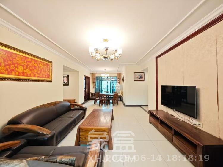 恒大城 4室2厅2卫 2800.0元/月 恒大城 4室2厅2卫 2800.0元/月室内图