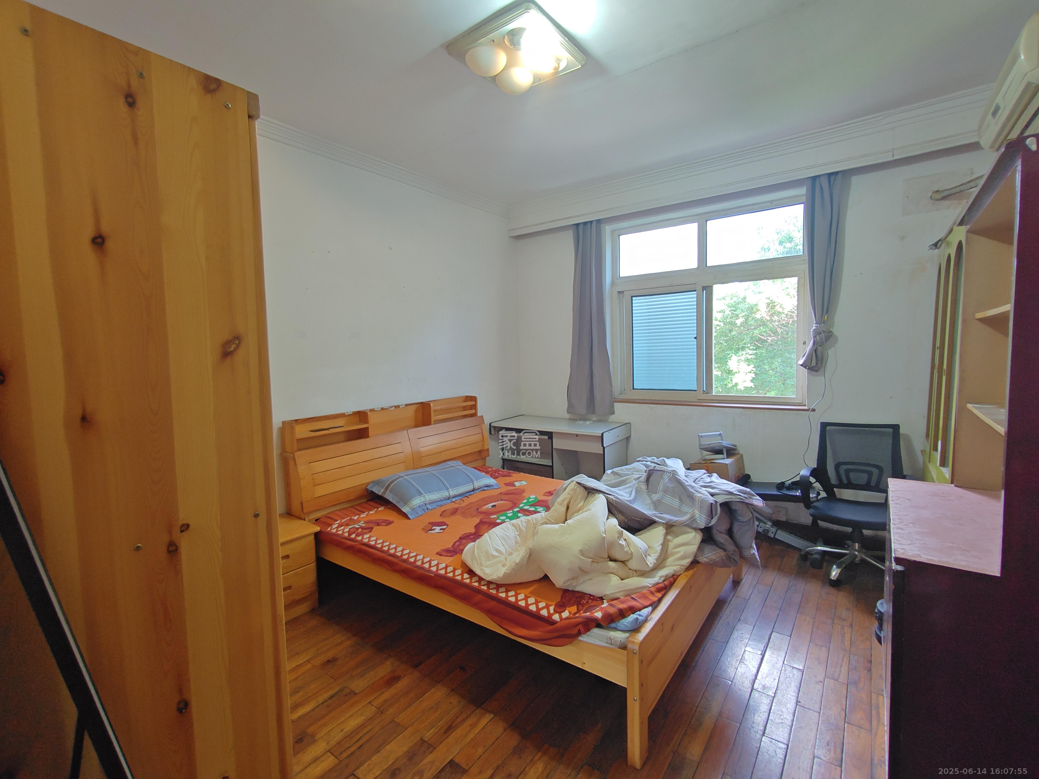 希圣园 1室0厅0卫 1600.0元/月 希圣园 1室0厅0卫 1600.0元/月室内图