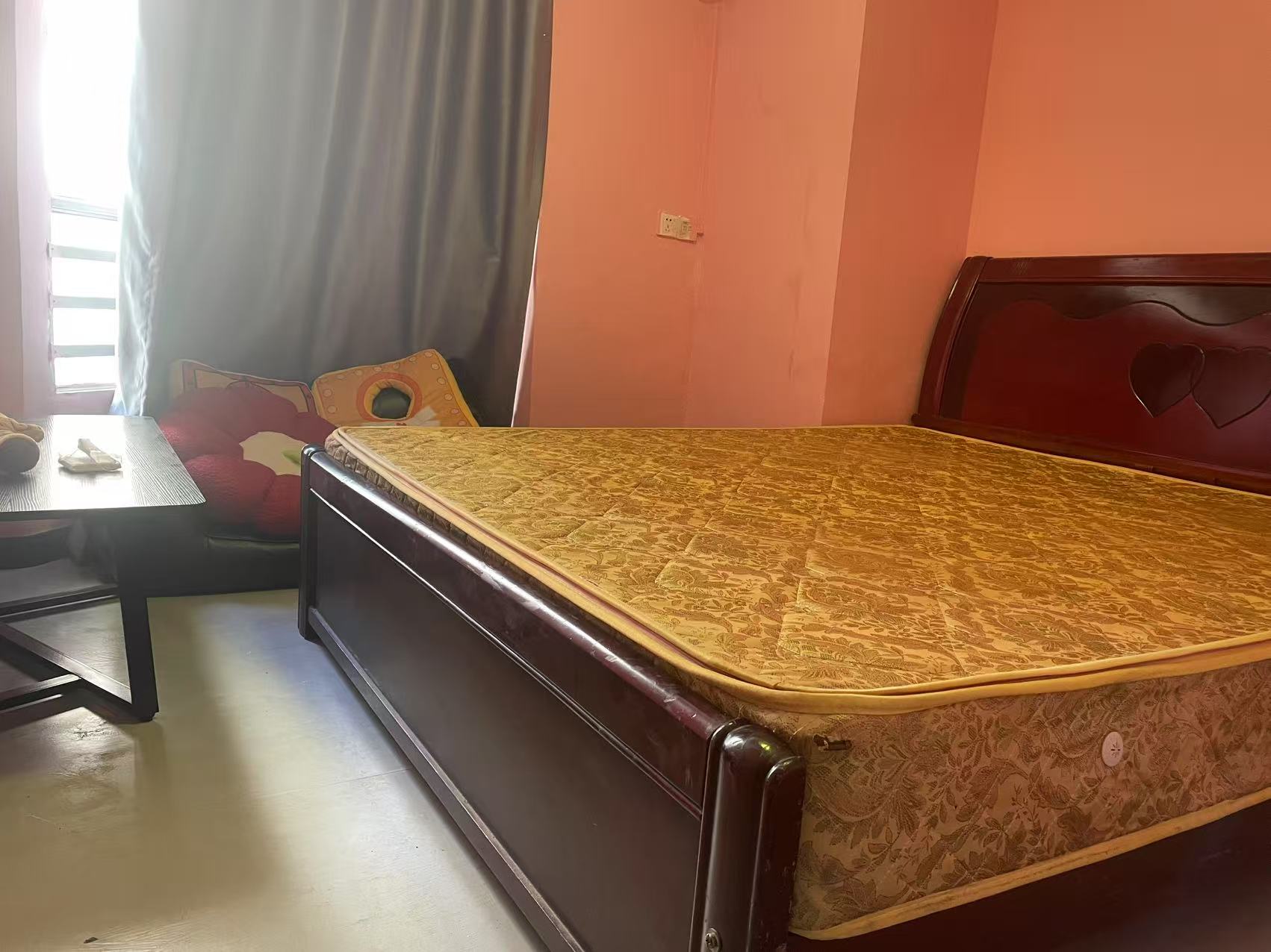 永兴阁A座 5室2厅2卫 2300.0元/月 永兴阁A座 5室2厅2卫 2300.0元/月室内图