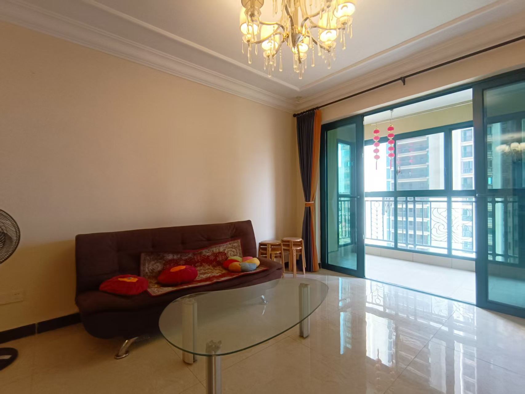 恒大绿洲 3室2厅2卫 1800.0元/月 恒大绿洲 3室2厅2卫 1800.0元/月室内图