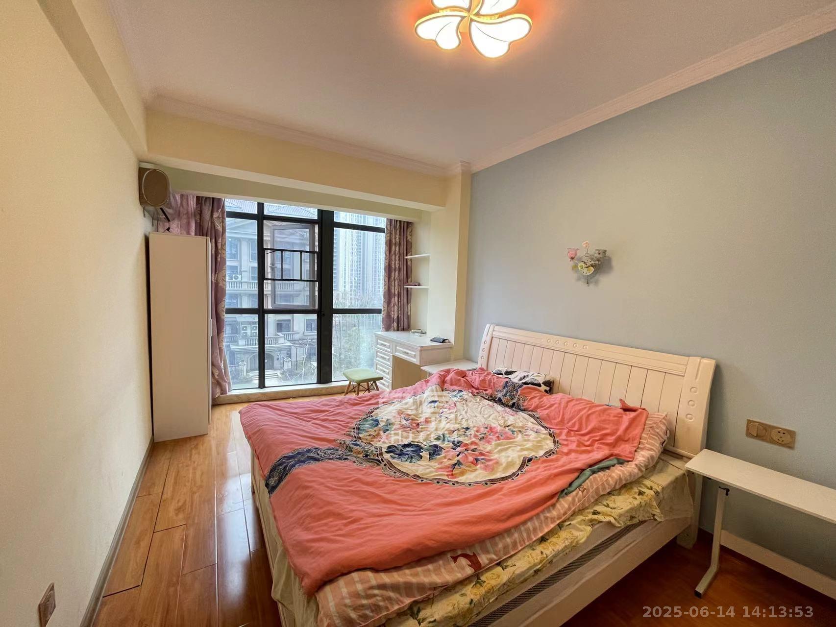 达美美立方 3室2厅1卫 2600.0元/月 达美美立方 3室2厅1卫 2600.0元/月室内图