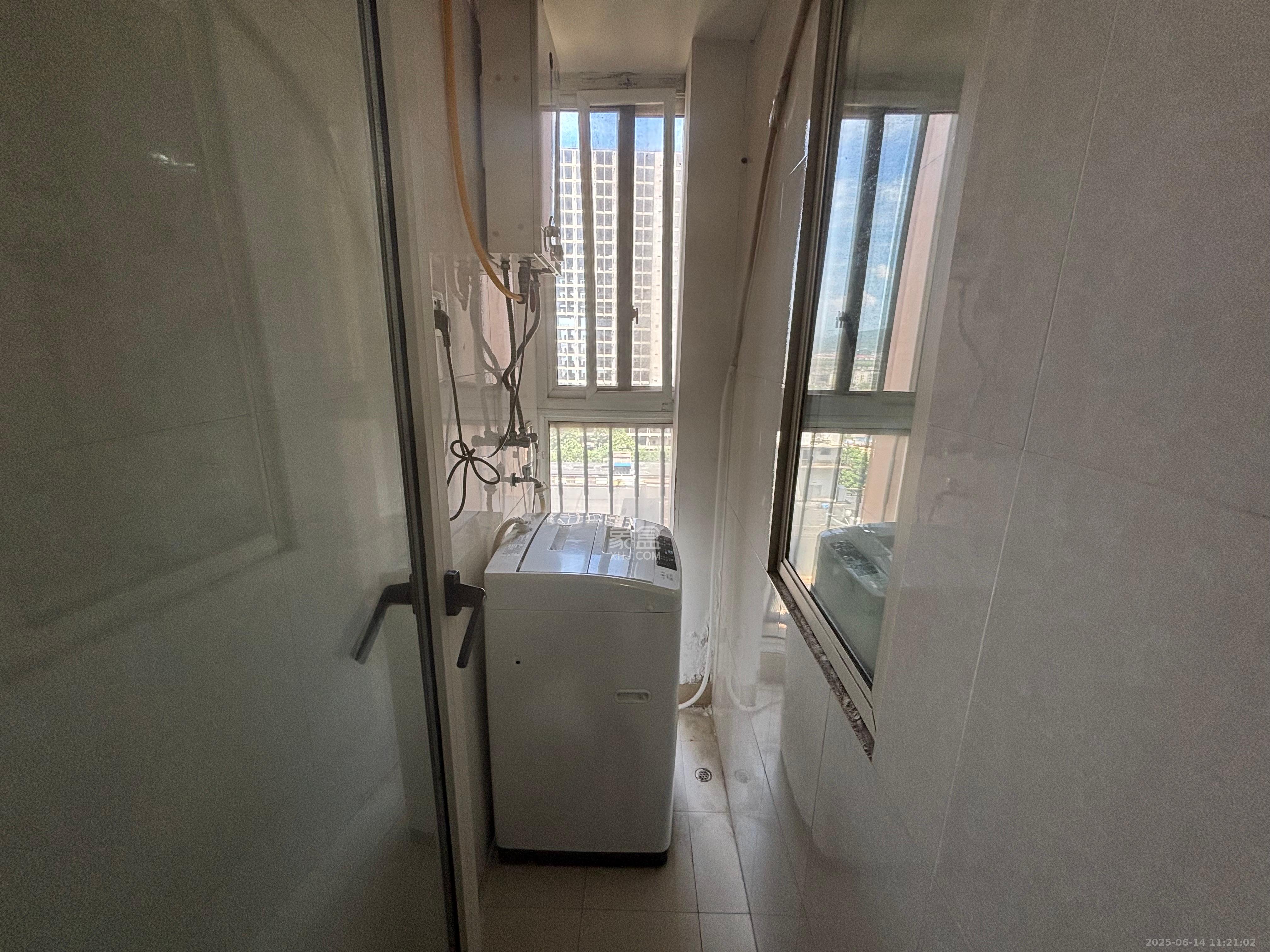 白沙晶城 1室1厅1卫 2000.0元/月 白沙晶城 1室1厅1卫 2000.0元/月室内图