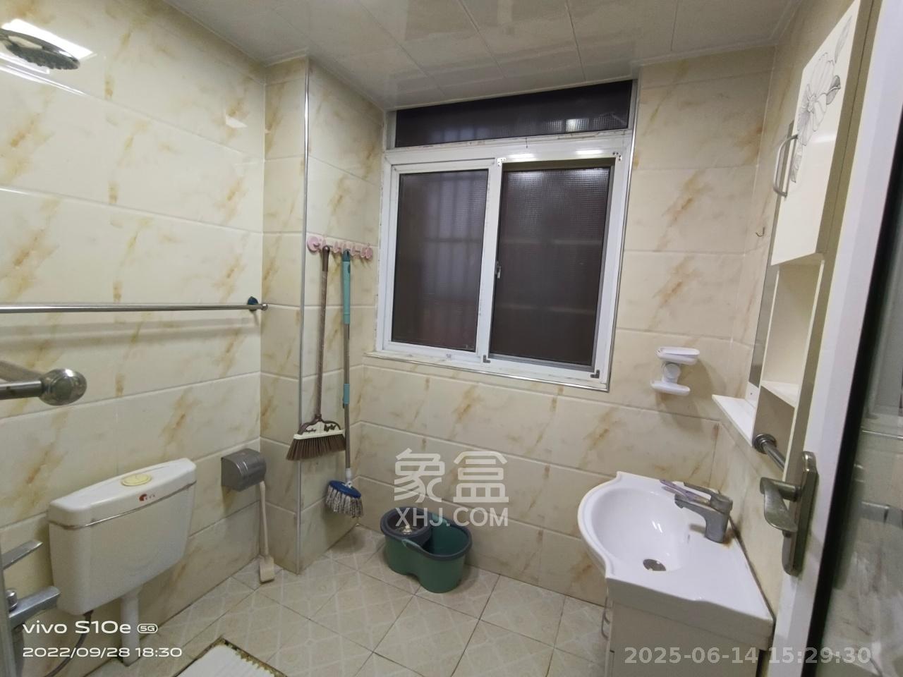 凯富南方鑫城  1室1厅1卫   1700.00元/月室内图