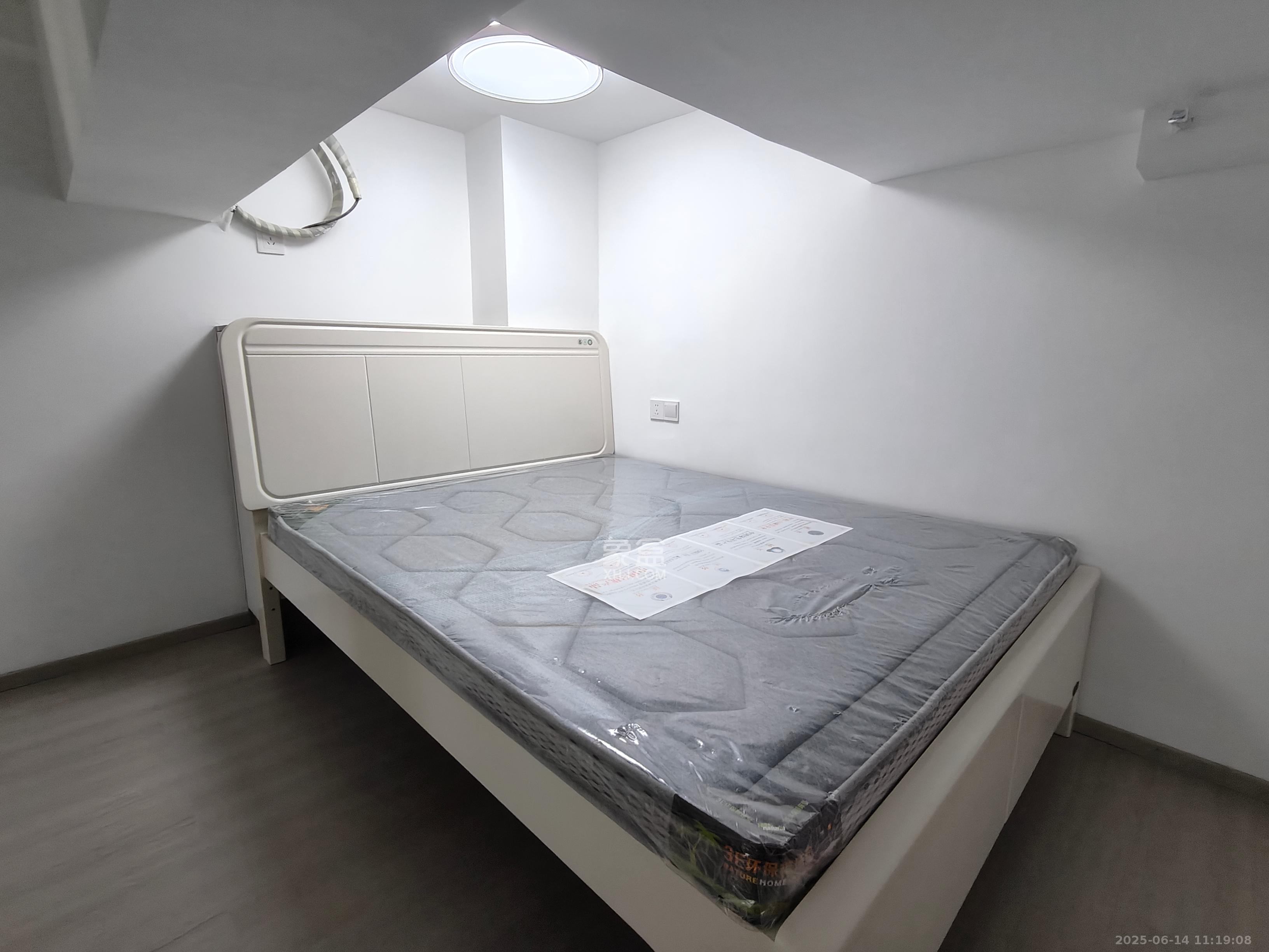润和滨江府  1室0厅0卫   1800.00元/月
