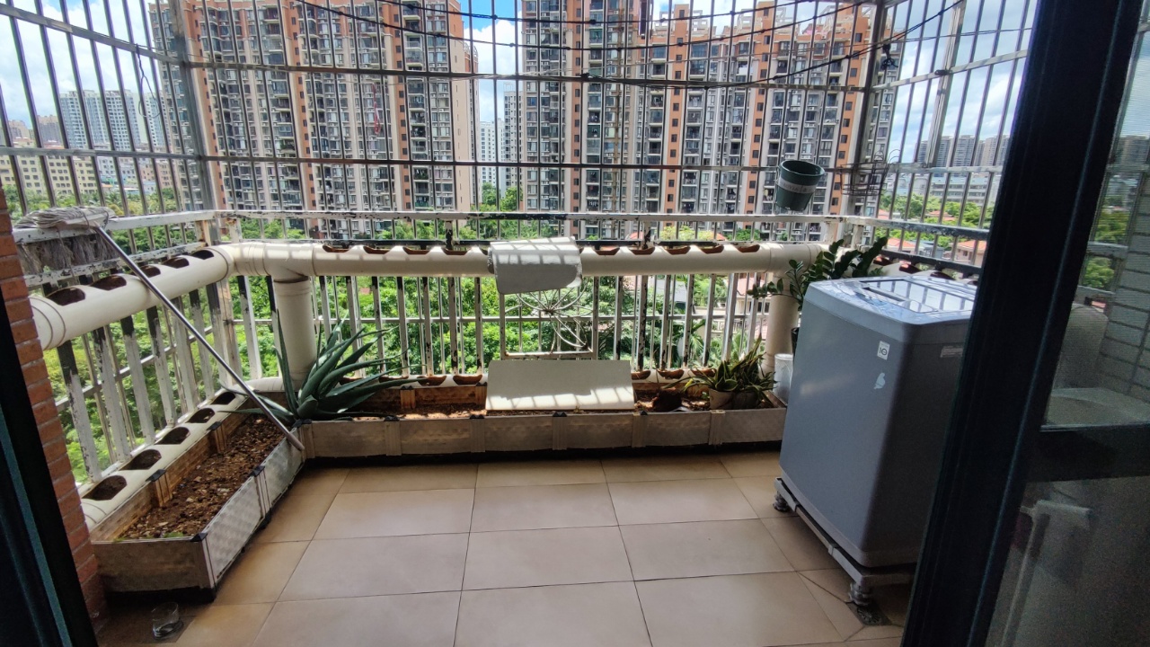 万花坊  3室1厅1卫    3200.0元/月 万花坊  3室1厅1卫    3200.0元/月室内图