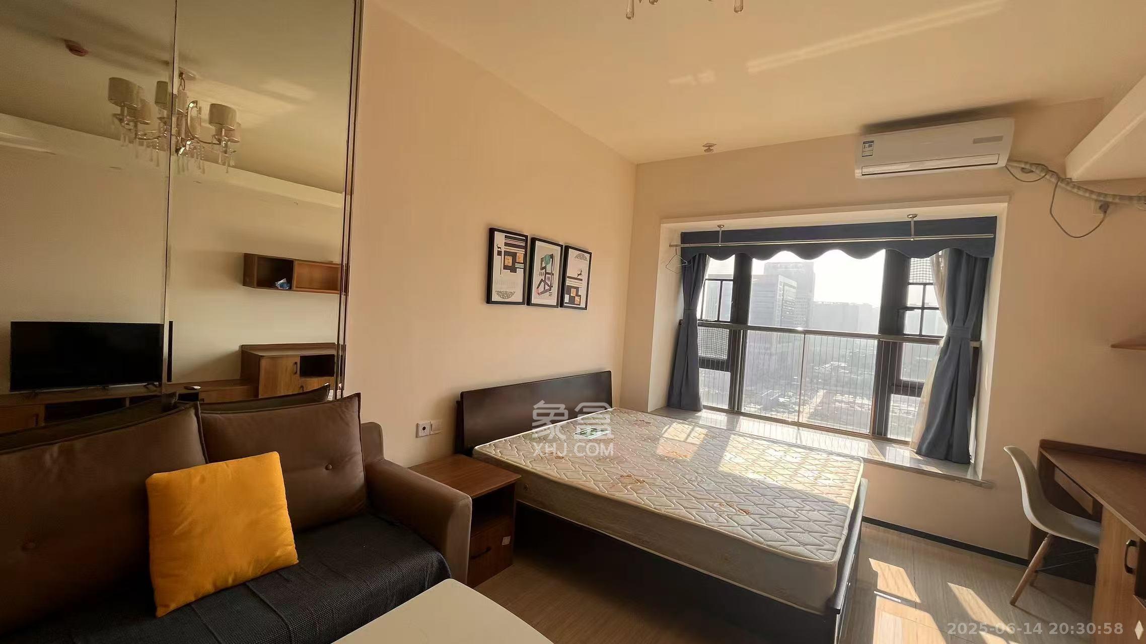 恒大国际广场 1室1厅1卫 1550.0元/月 恒大国际广场 1室1厅1卫 1550.0元/月室内图