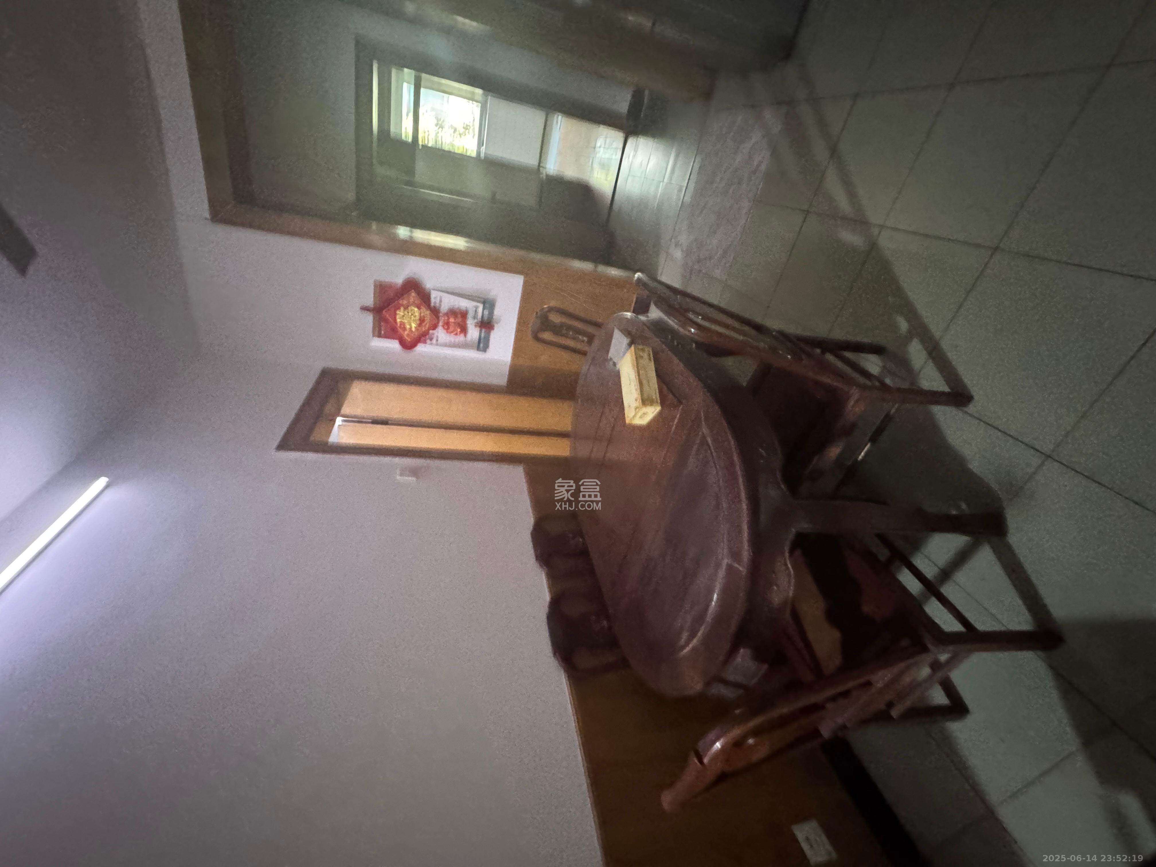 向韶村 2室1厅1卫 1600.0元/月 向韶村 2室1厅1卫 1600.0元/月室内图