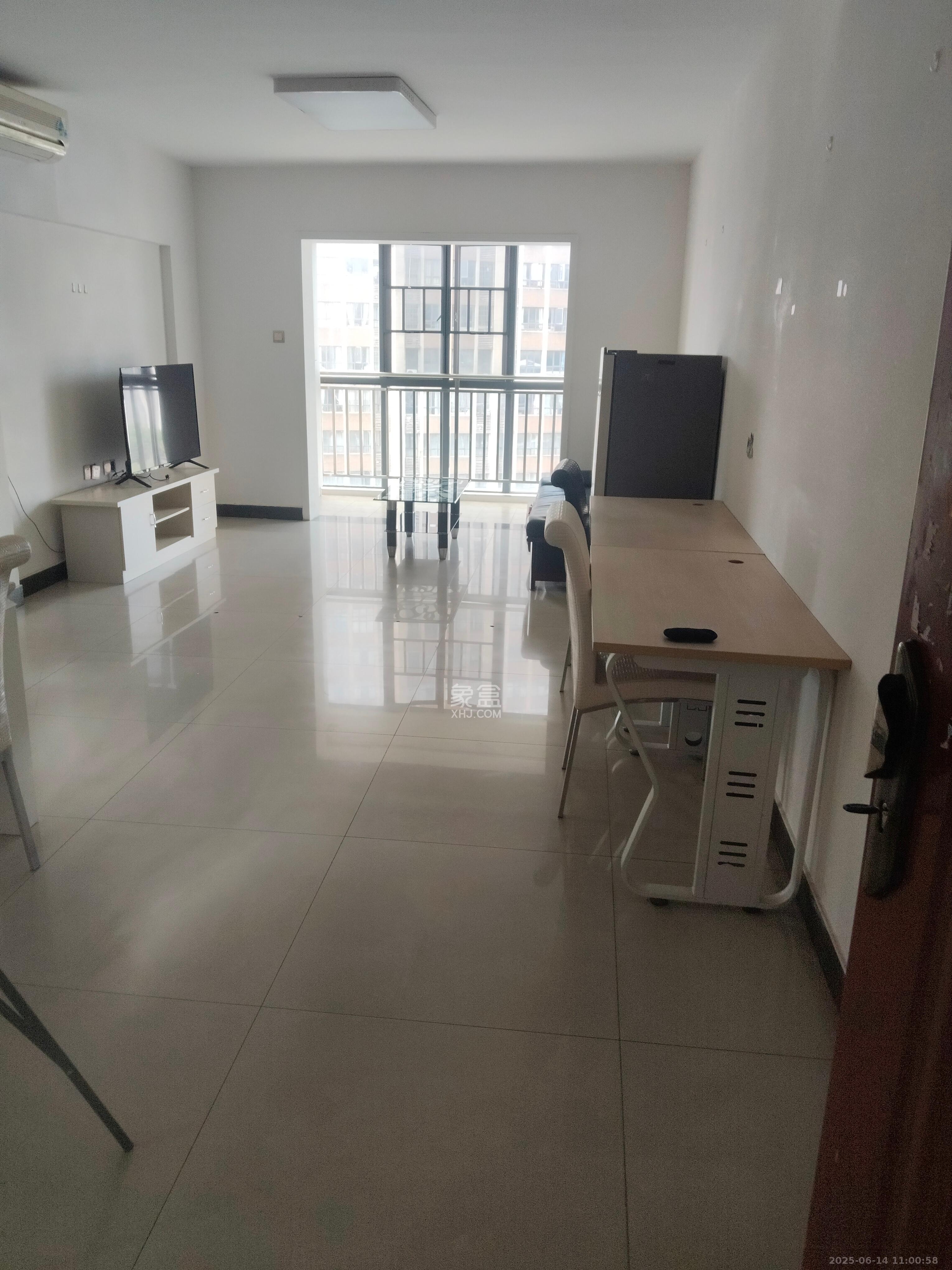 枫丹雅苑(天辰枫丹白露) 2室1厅1卫 3200.0元/月 枫丹雅苑(天辰枫丹白露) 2室1厅1卫 3200.0元/月室内图