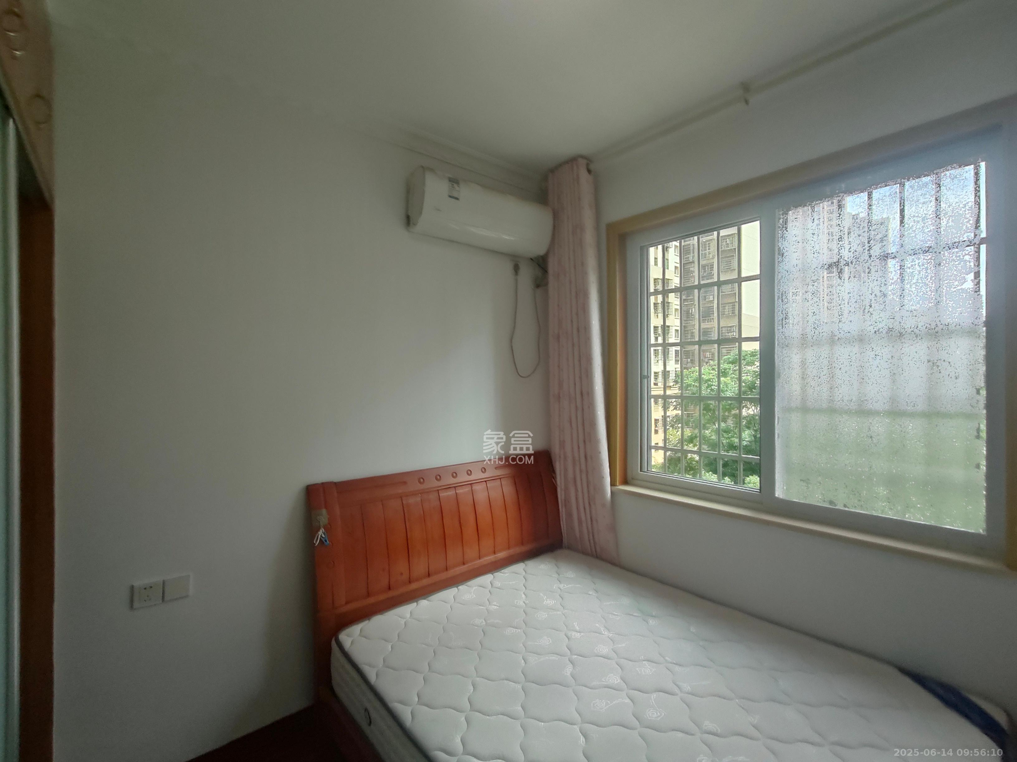 嘉顺苑 4室2厅2卫 2400.0元/月 嘉顺苑 4室2厅2卫 2400.0元/月室内图