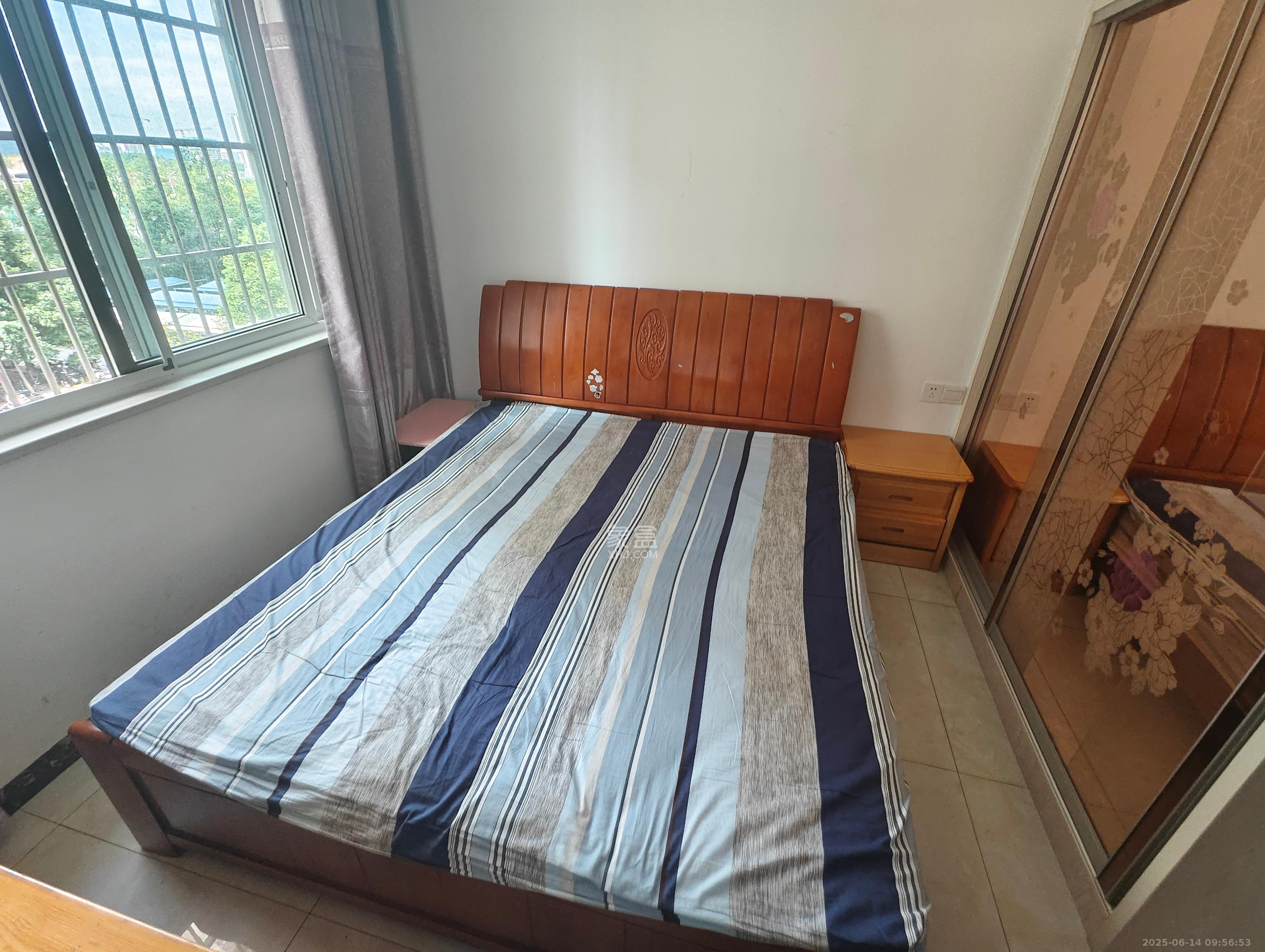 嘉顺苑 3室2厅1卫 2000.0元/月 嘉顺苑 3室2厅1卫 2000.0元/月室内图