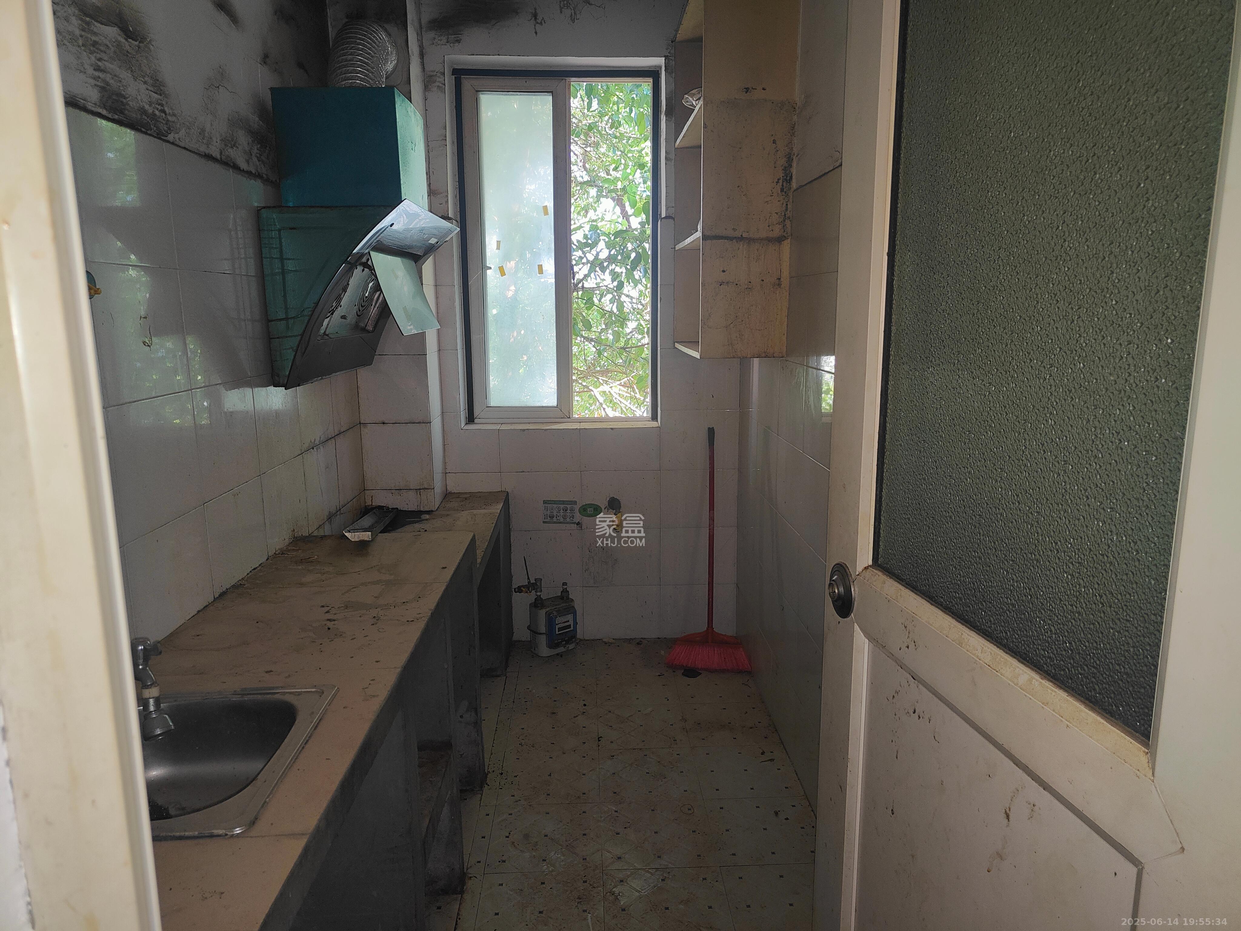 粟塘小区（新聚园社区）  1室1厅1卫    700.0元/月室内图