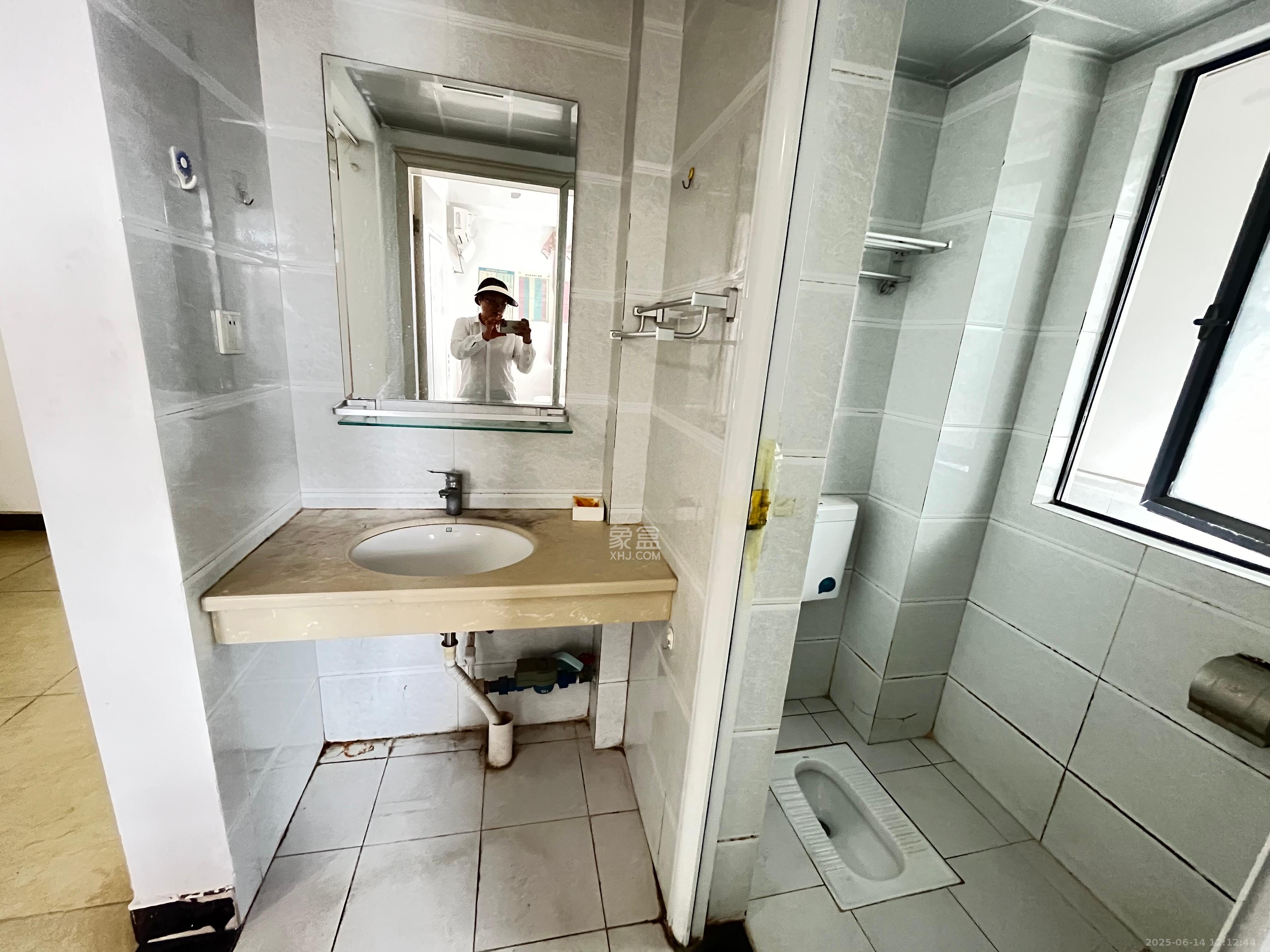 湘水熙园 2室1厅1卫 1800.0元/月 湘水熙园 2室1厅1卫 1800.0元/月室内图