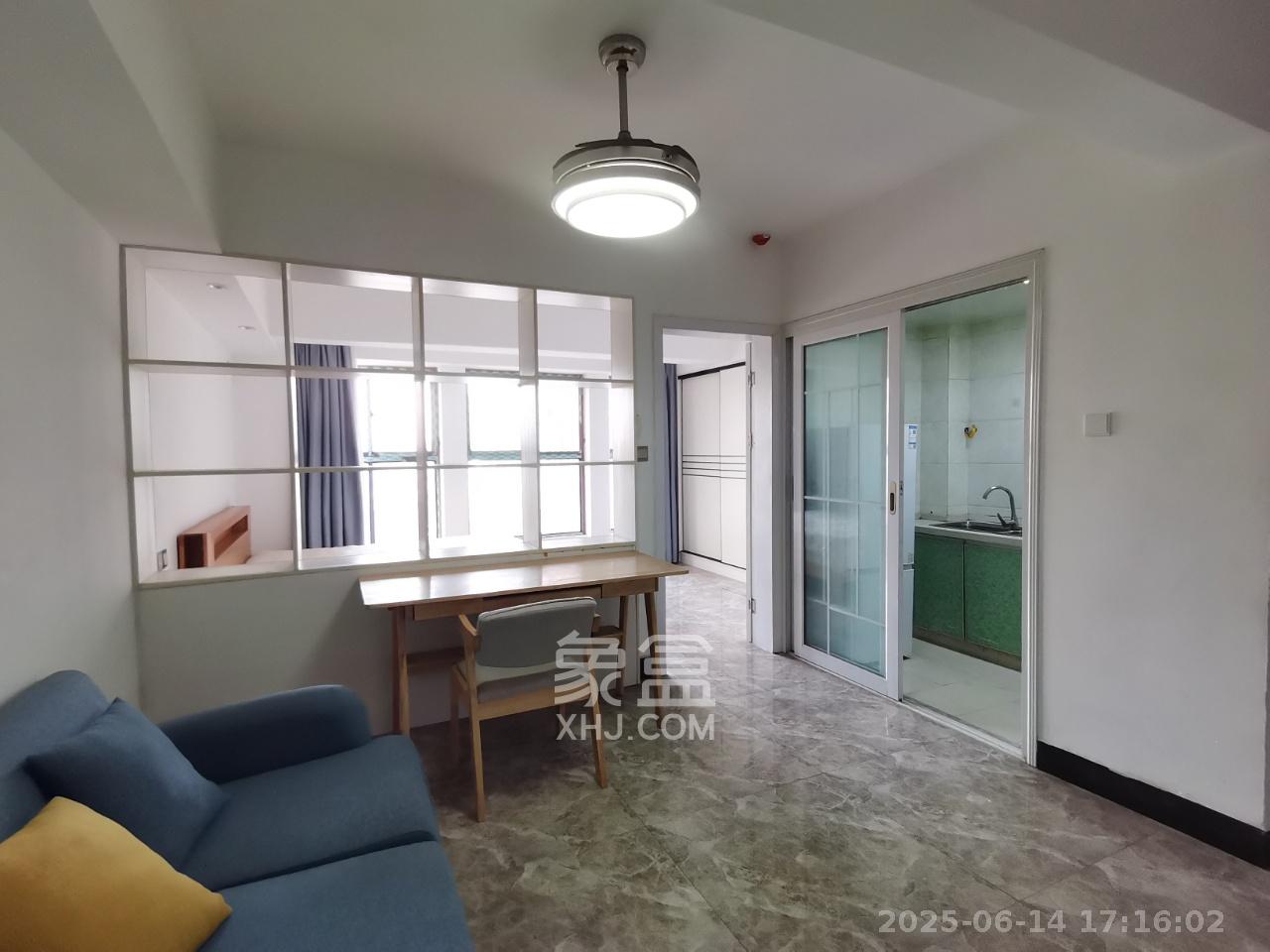 中建芙蓉嘉苑  1室1厅1卫   1500.00元/月室内图