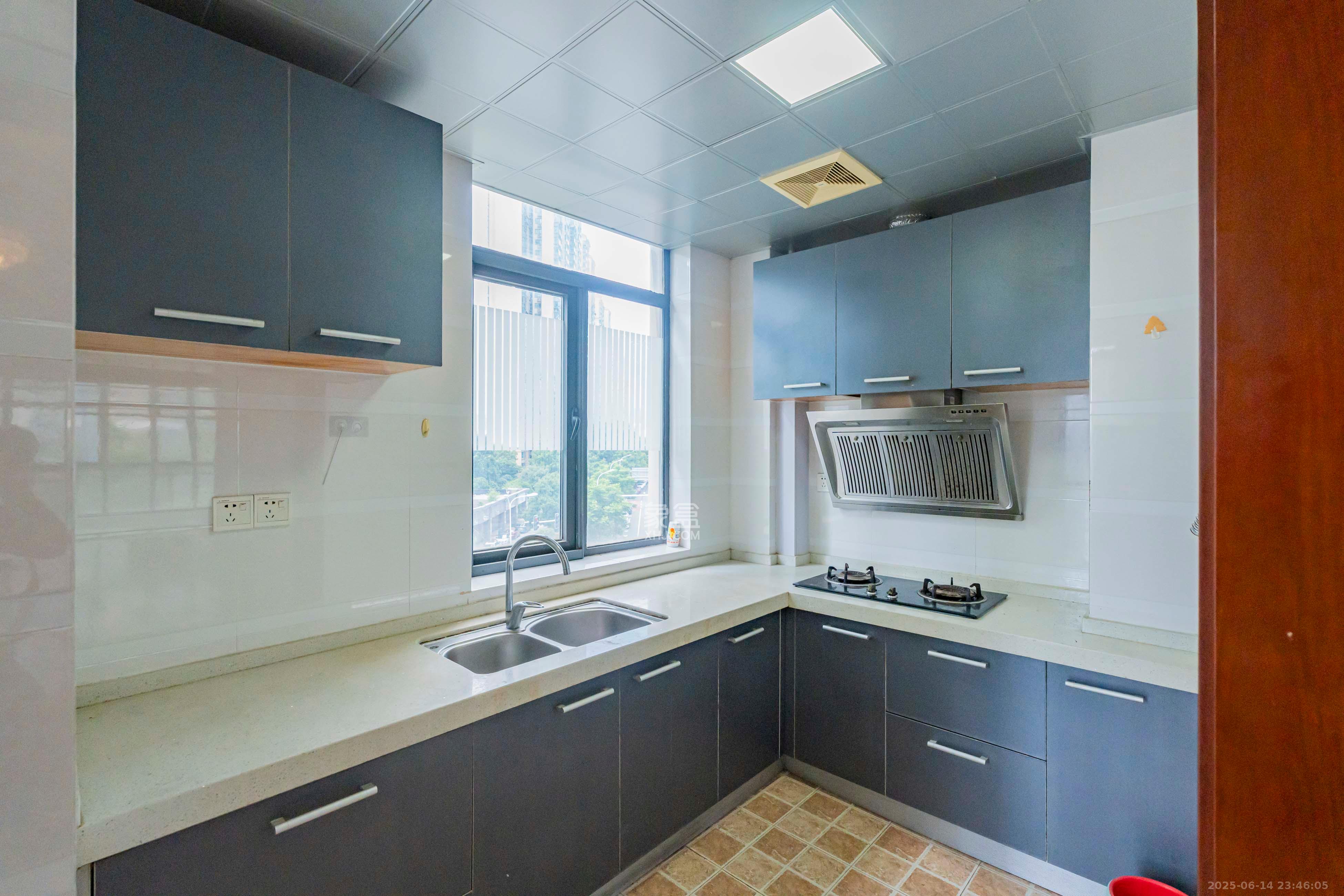 归心苑  3室2厅2卫    118.6万 归心苑  3室2厅2卫    118.6万厨房