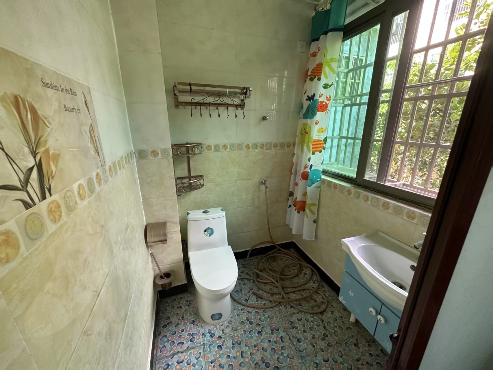 东头村独栋小院 8室3厅4卫 5800.0元/月 东头村独栋小院 8室3厅4卫 5800.0元/月室内图