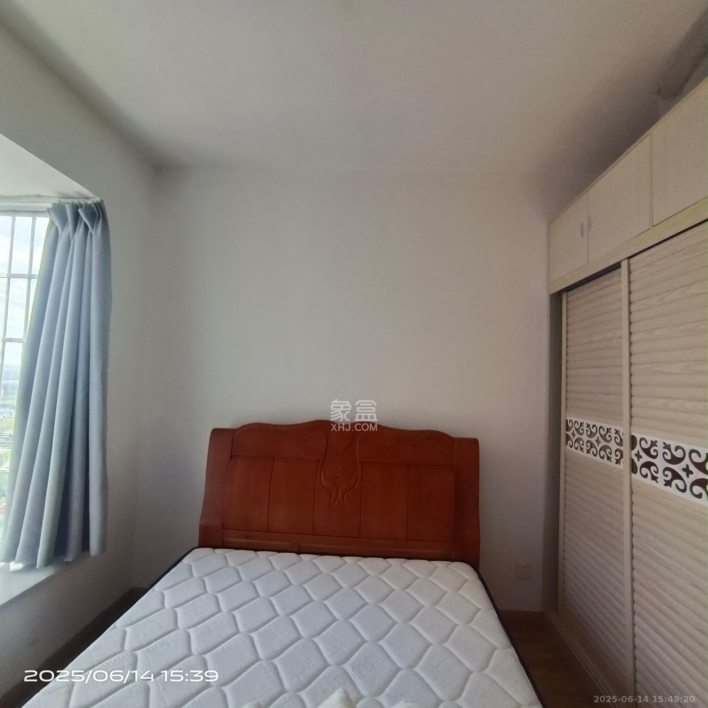 凯富南方鑫城 2室2厅1卫 2200.0元/月 凯富南方鑫城 2室2厅1卫 2200.0元/月室内图