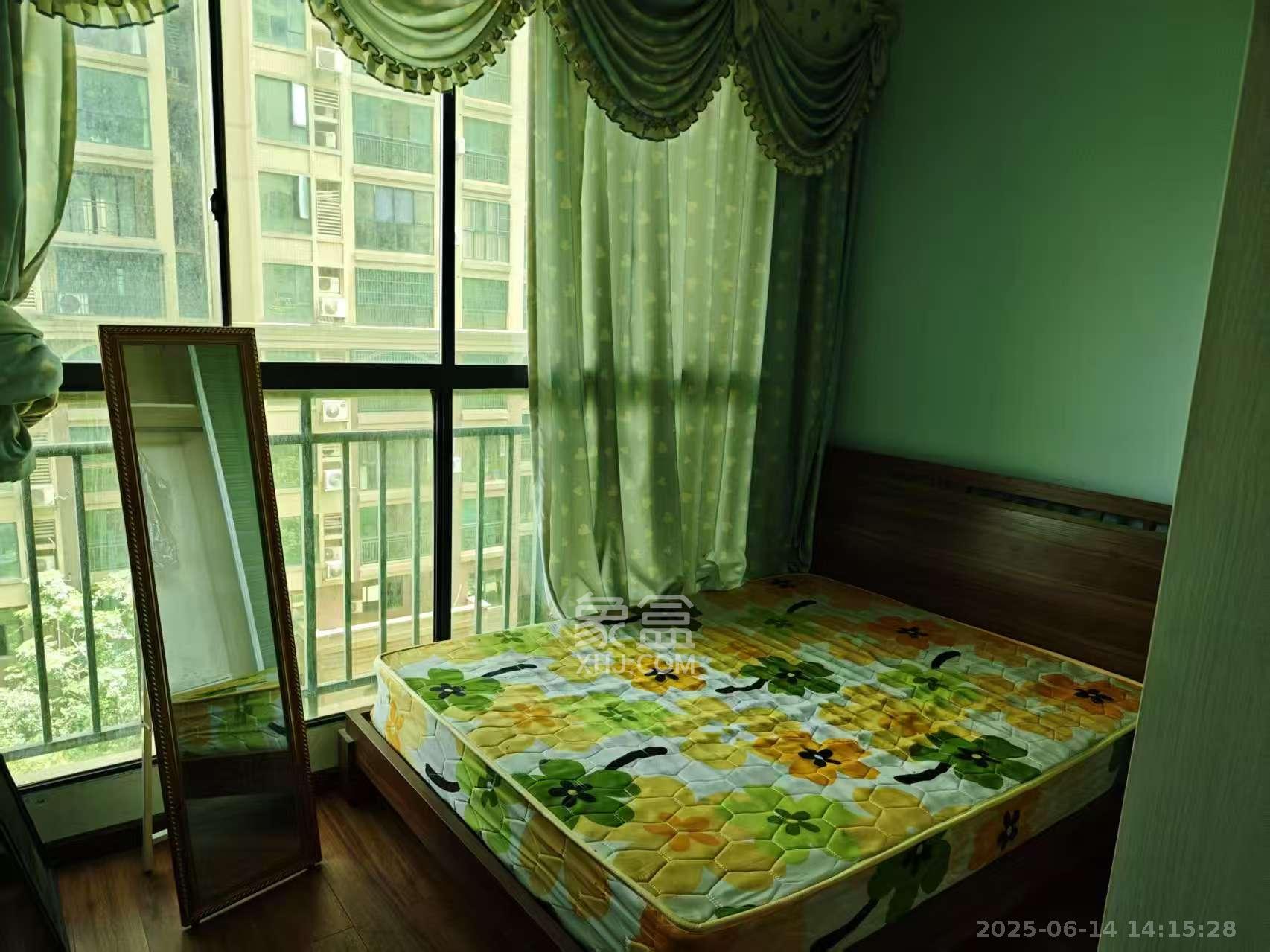 富基世纪公园 3室2厅2卫 1600.0元/月 富基世纪公园 3室2厅2卫 1600.0元/月室内图