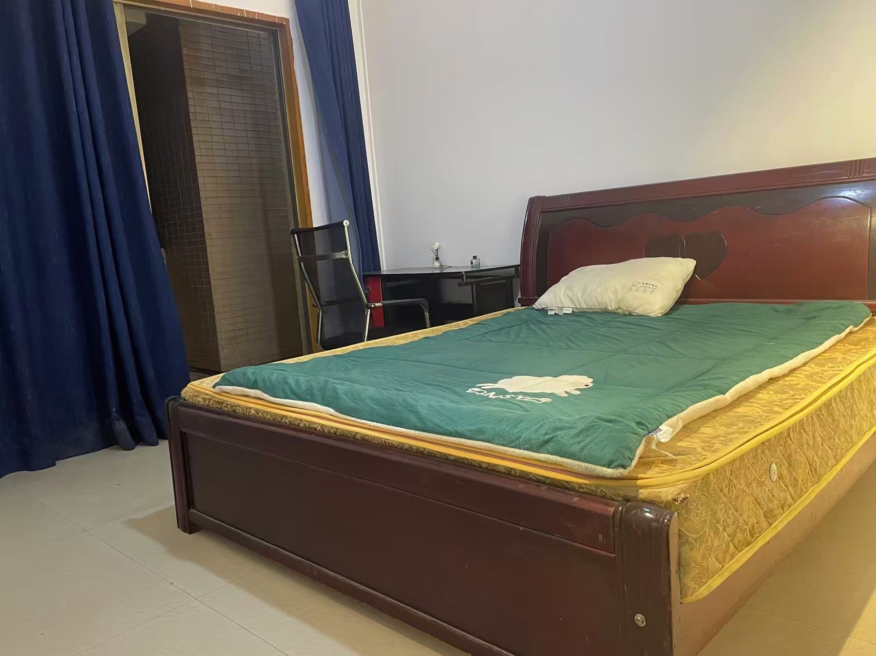 永兴阁A座 5室2厅2卫 2300.0元/月 永兴阁A座 5室2厅2卫 2300.0元/月室内图