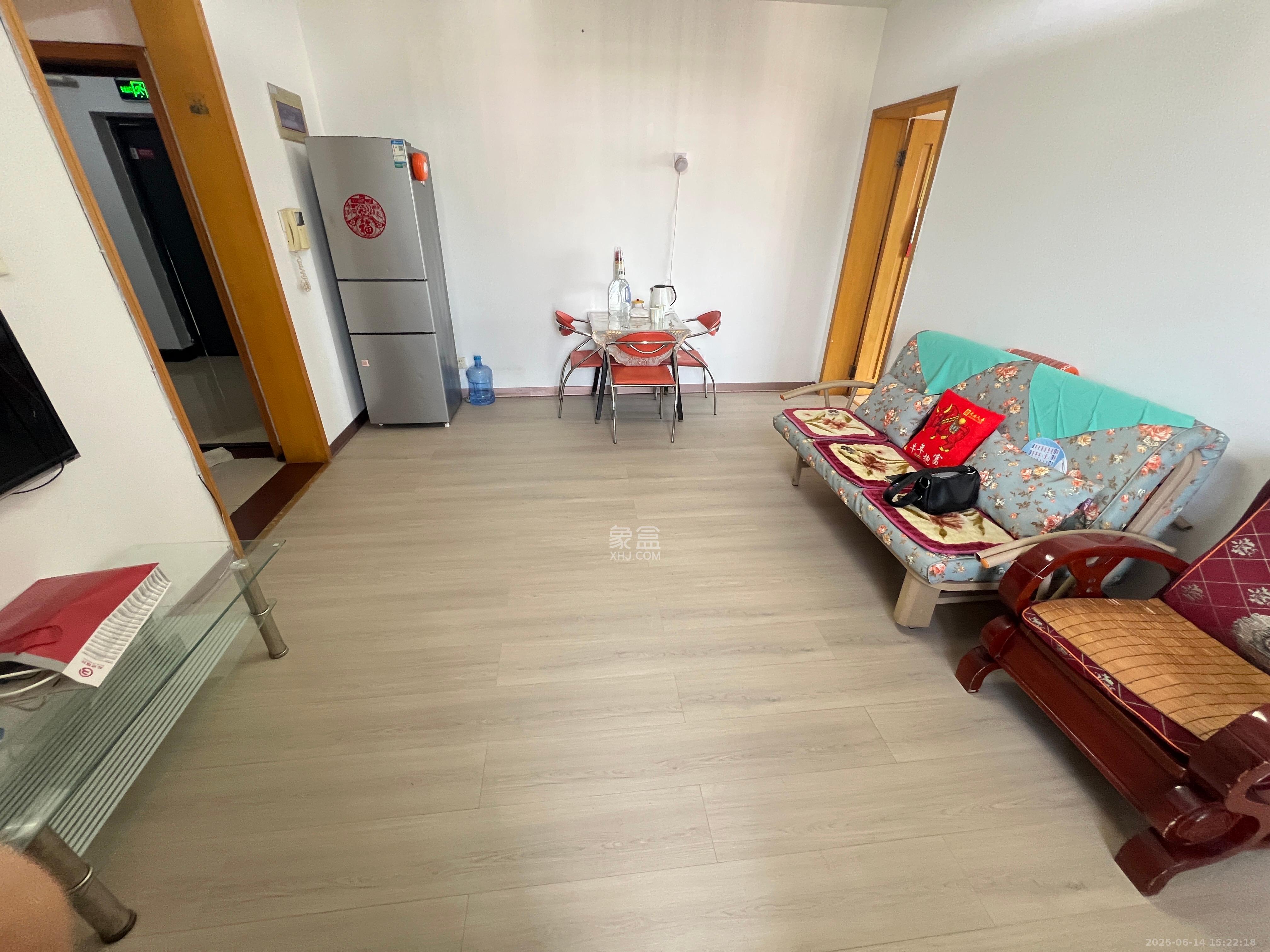 海利华宫大厦  1室1厅1卫   1800.00元/月室内图