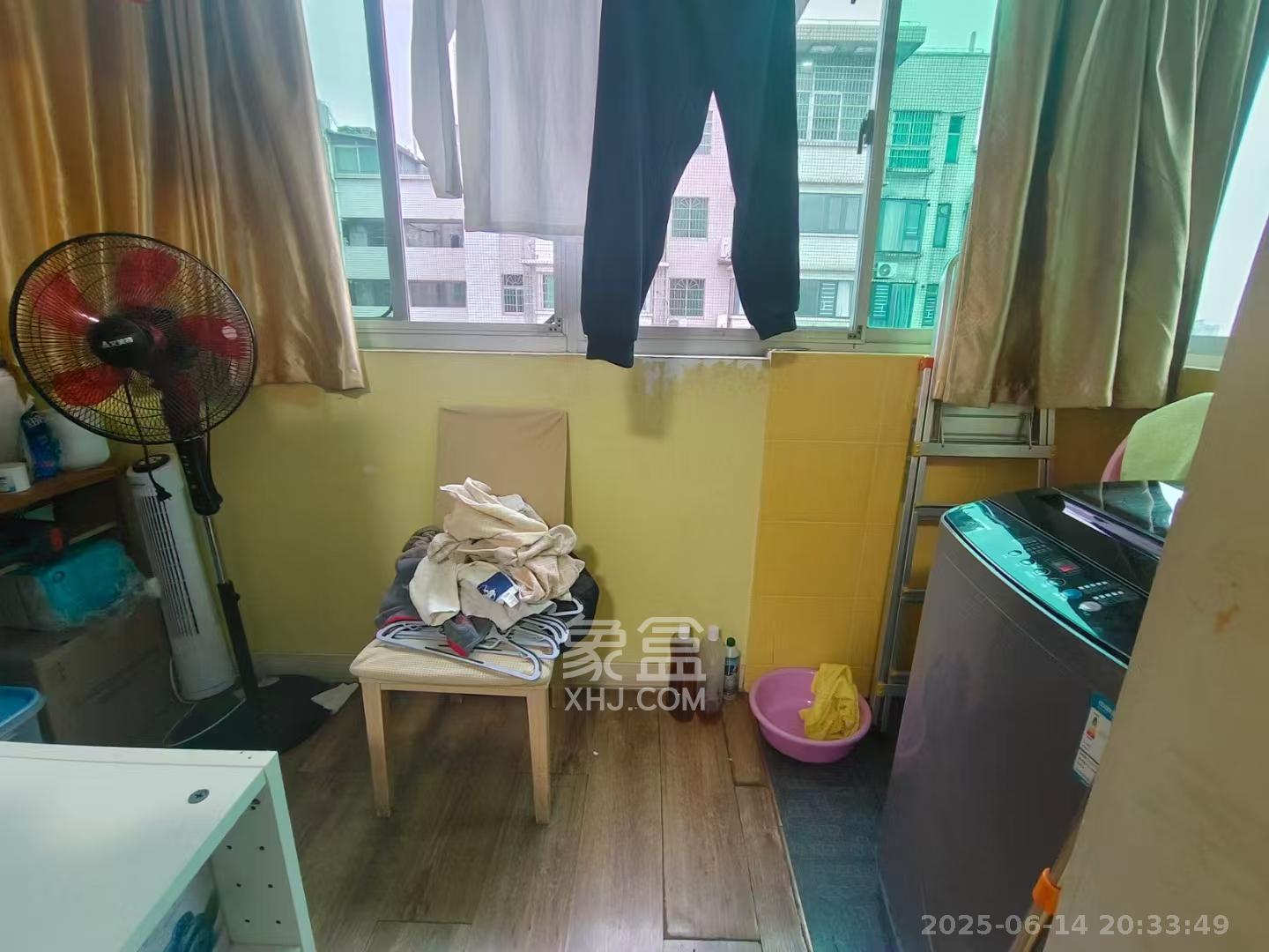 鸿信大厦  2室2厅1卫   4800.00元/月室内图