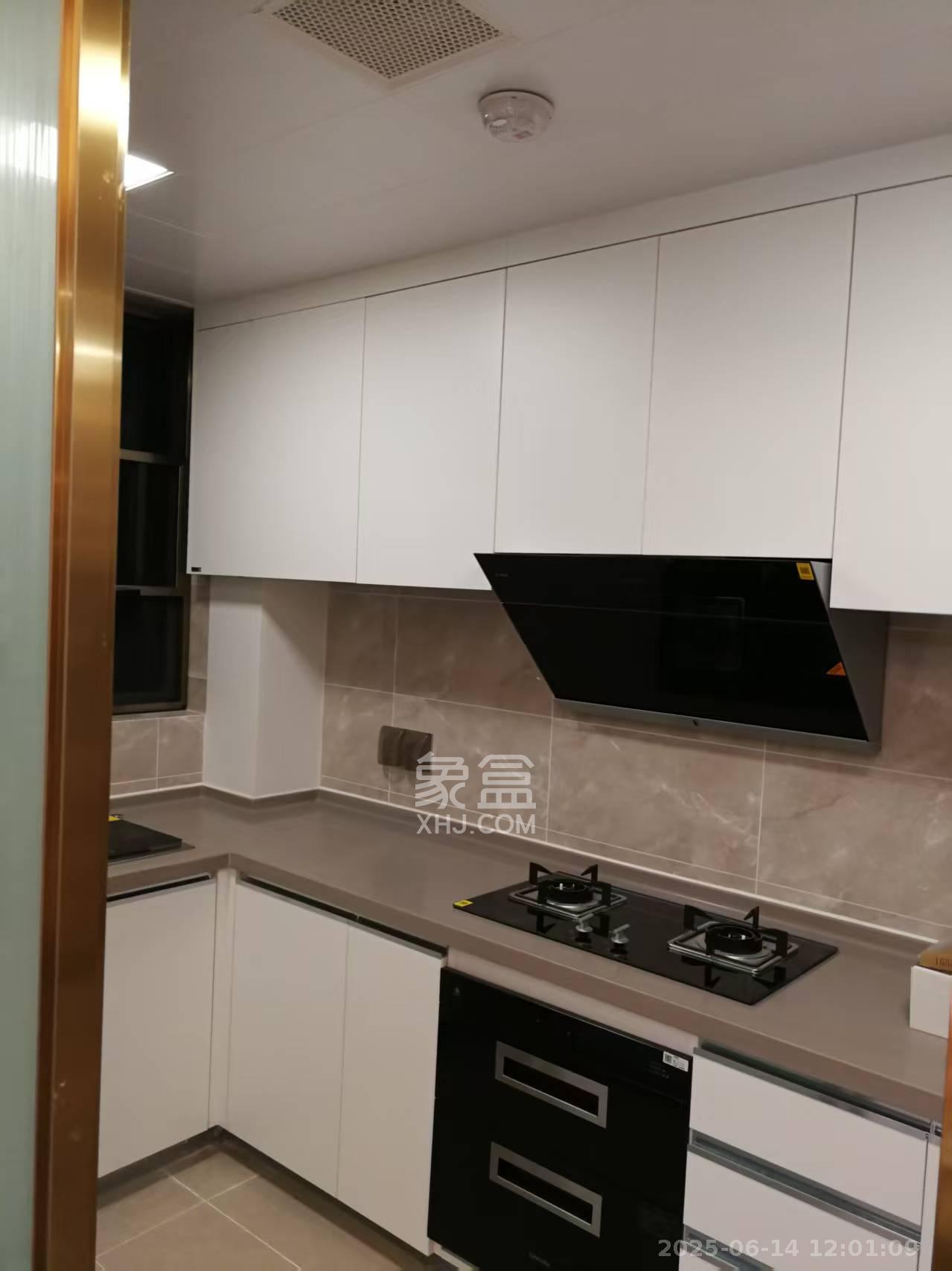 梅溪湖金茂湾  4室2厅2卫   3000.00元/月室内图