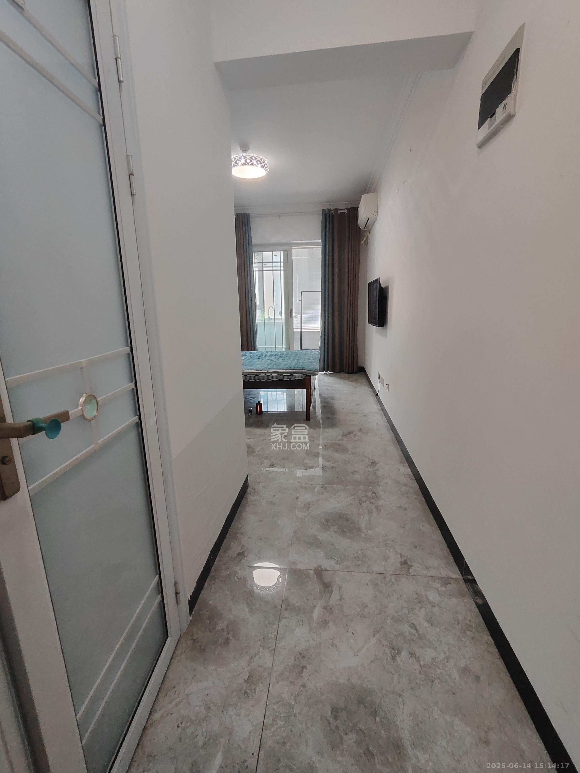 怡海星城 1室1厅1卫 900.0元/月 怡海星城 1室1厅1卫 900.0元/月室内图