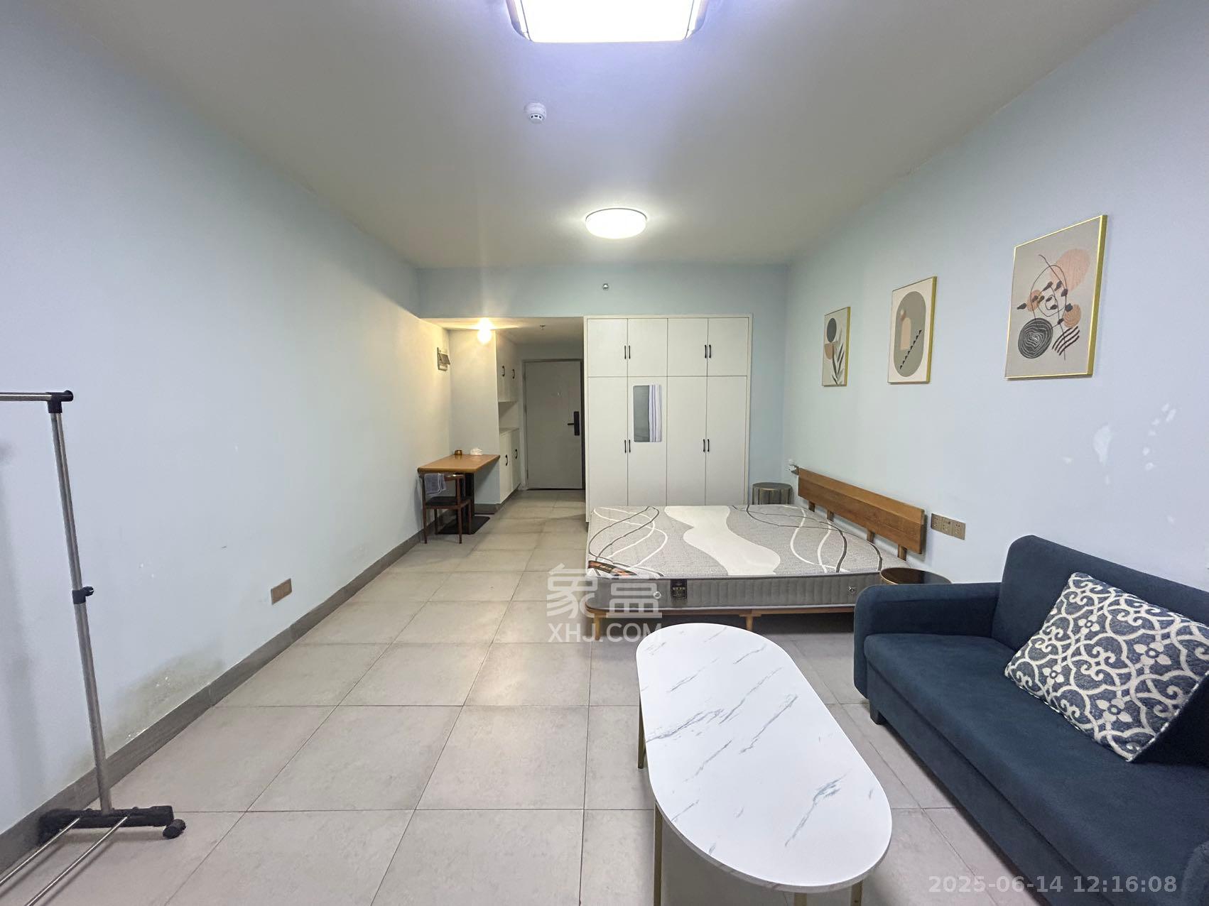 怡海星城  1室1厅1卫    1200.0元/月 怡海星城  1室1厅1卫    1200.0元/月室内图