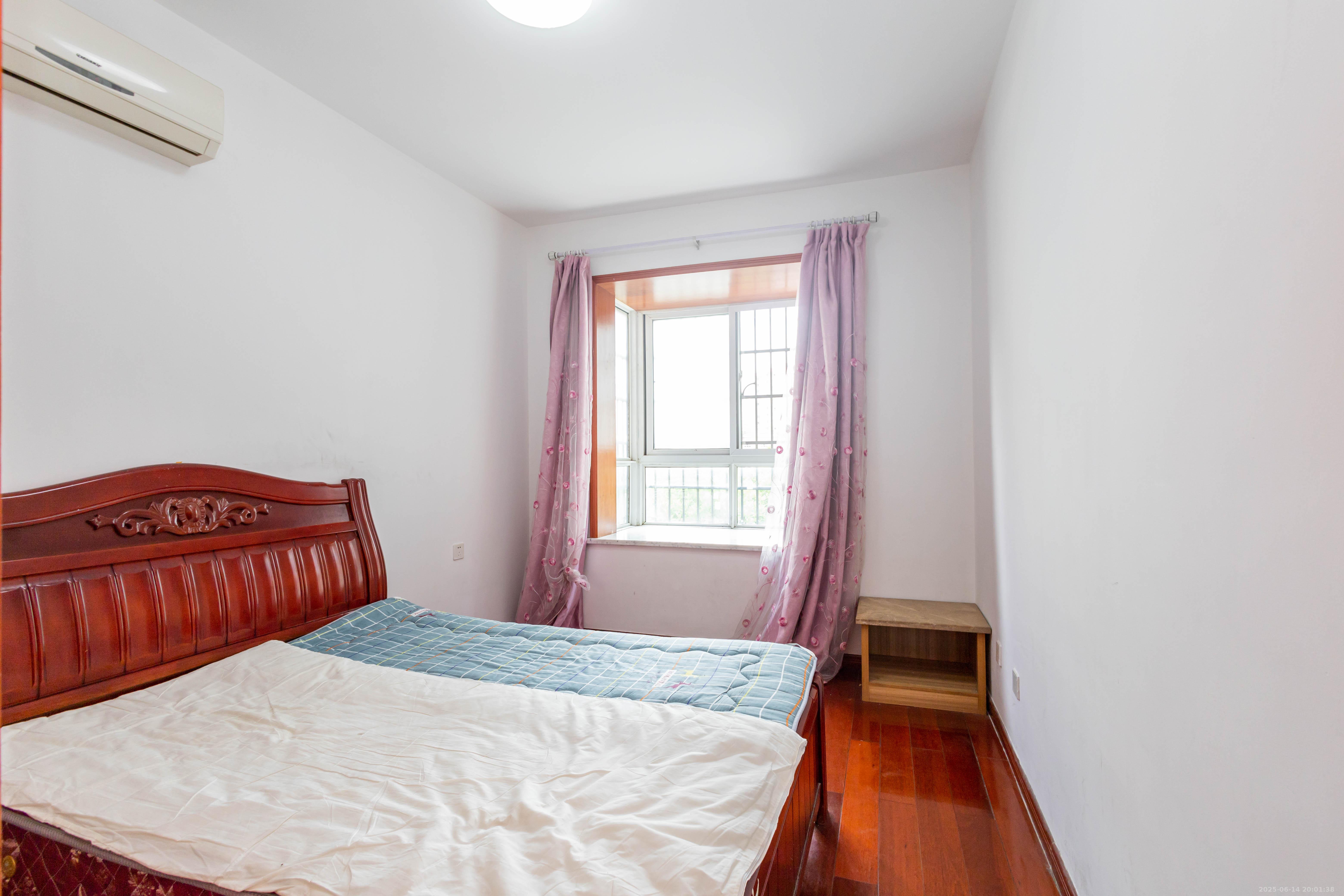 博雅湘水湾  2室2厅1卫    46.0万 博雅湘水湾  2室2厅1卫    46.0万卧室