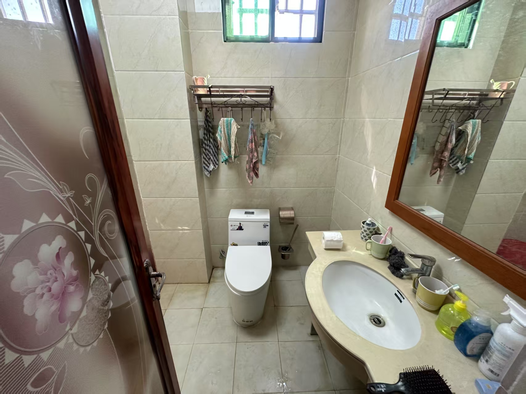 东头村独栋小院 8室3厅4卫 5800.0元/月 东头村独栋小院 8室3厅4卫 5800.0元/月室内图