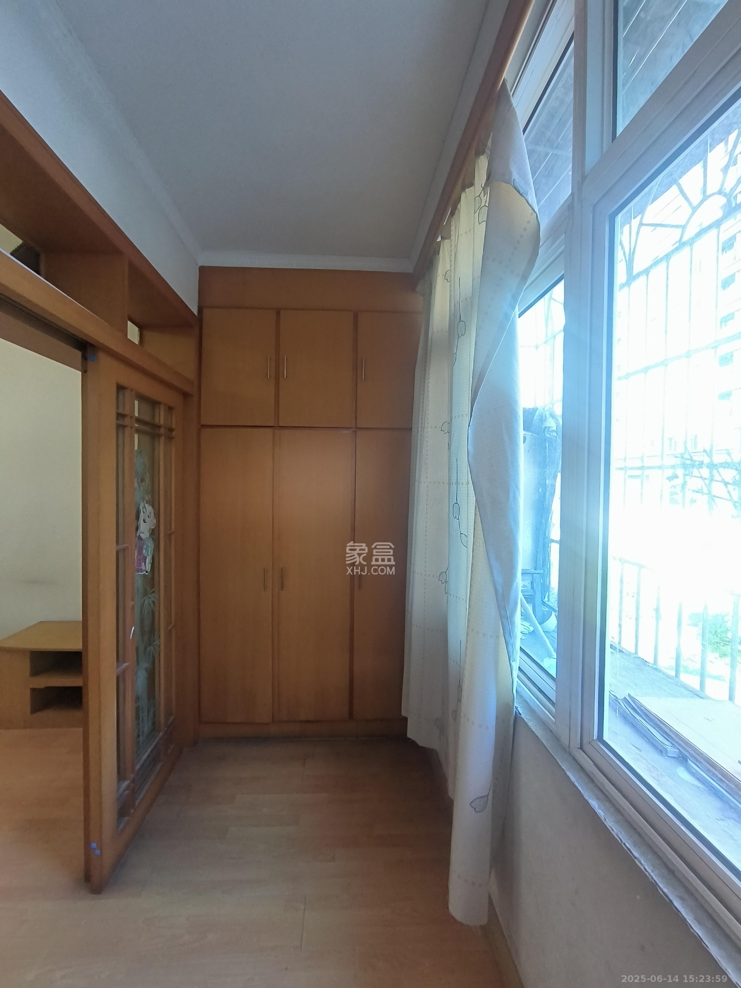 化工设计院  3室1厅1卫   2000.00元/月室内图
